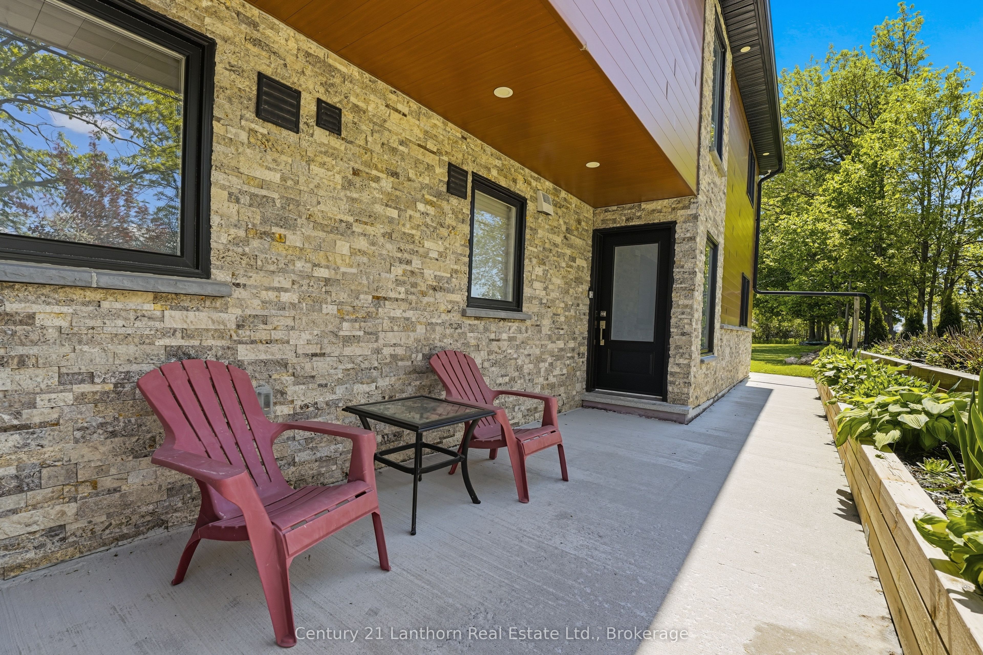 13 Blakely Road Property Photo 6