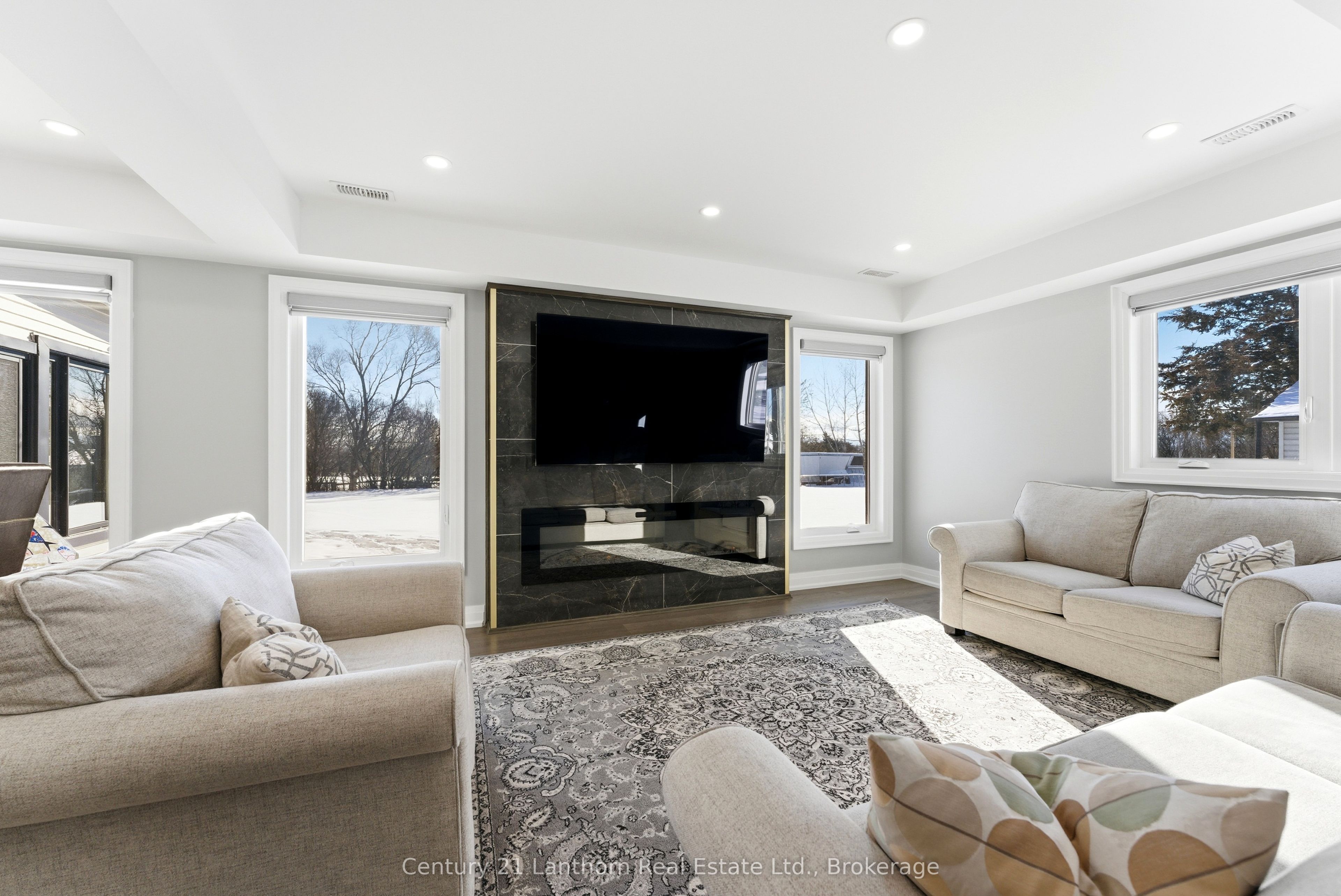 13 Blakely Road Property Photo 12