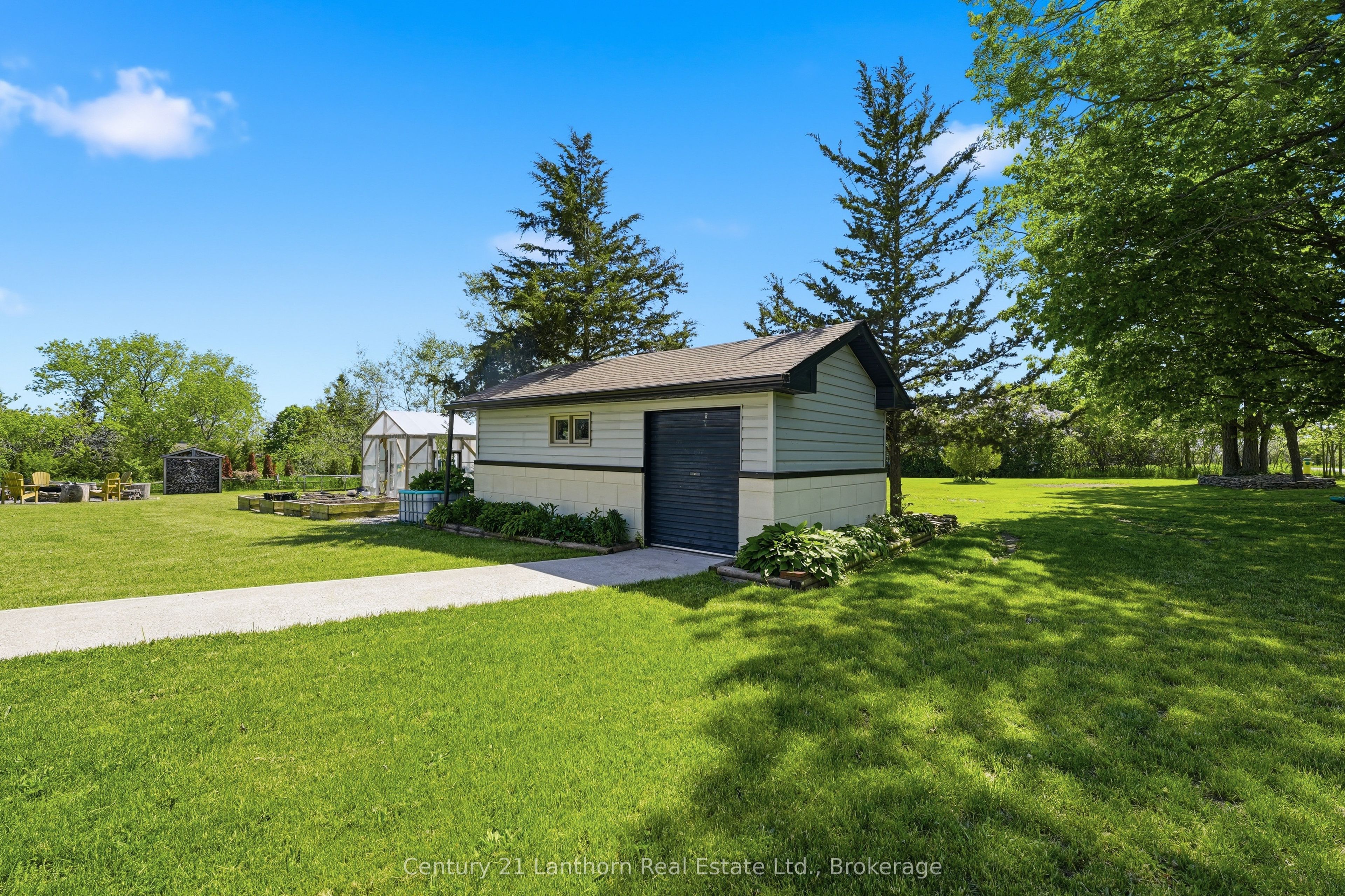 13 Blakely Road Property Photo 38