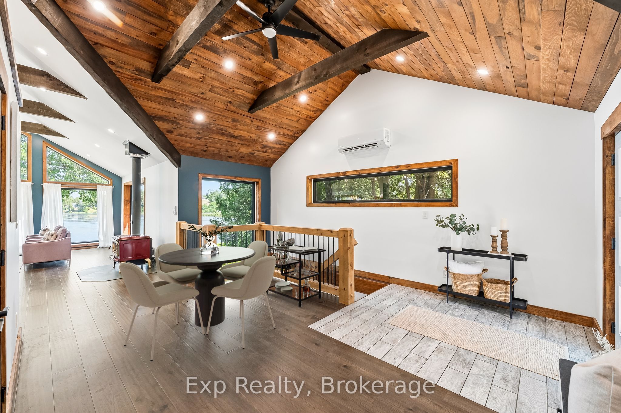 8745 Shearer Pt Road Property Photo 10