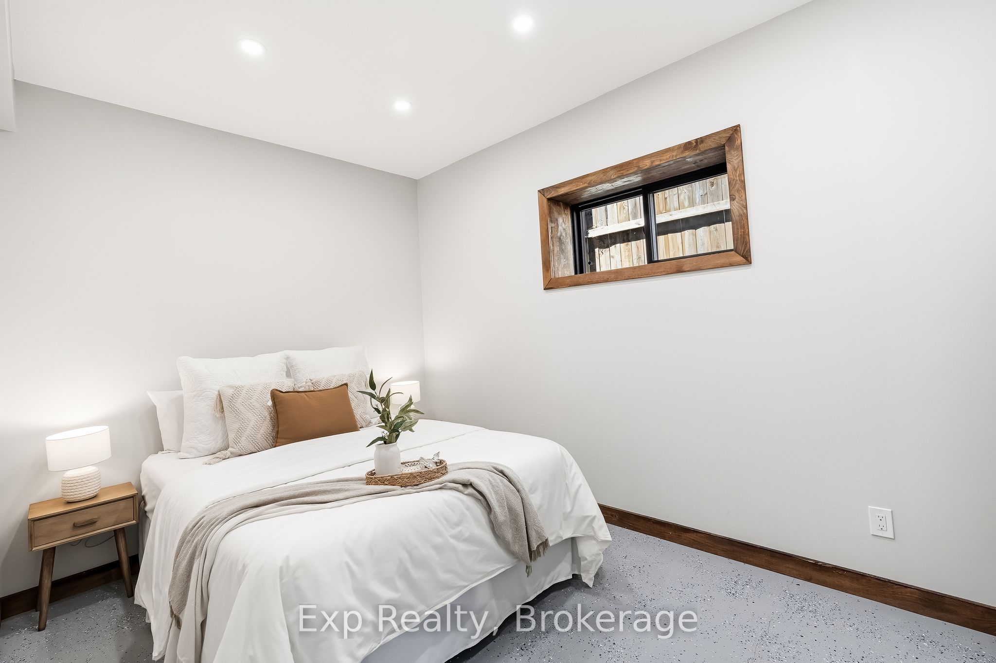 8745 Shearer Pt Road Property Photo 34