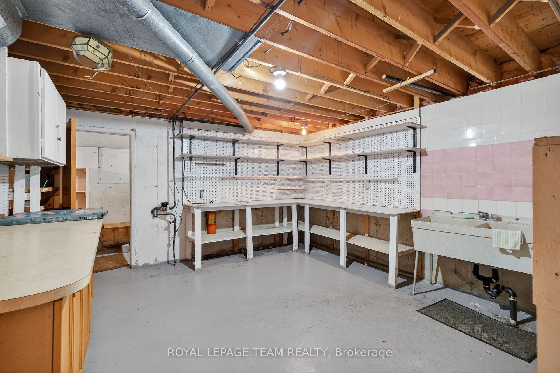 33 Norice Street Property Photo 37