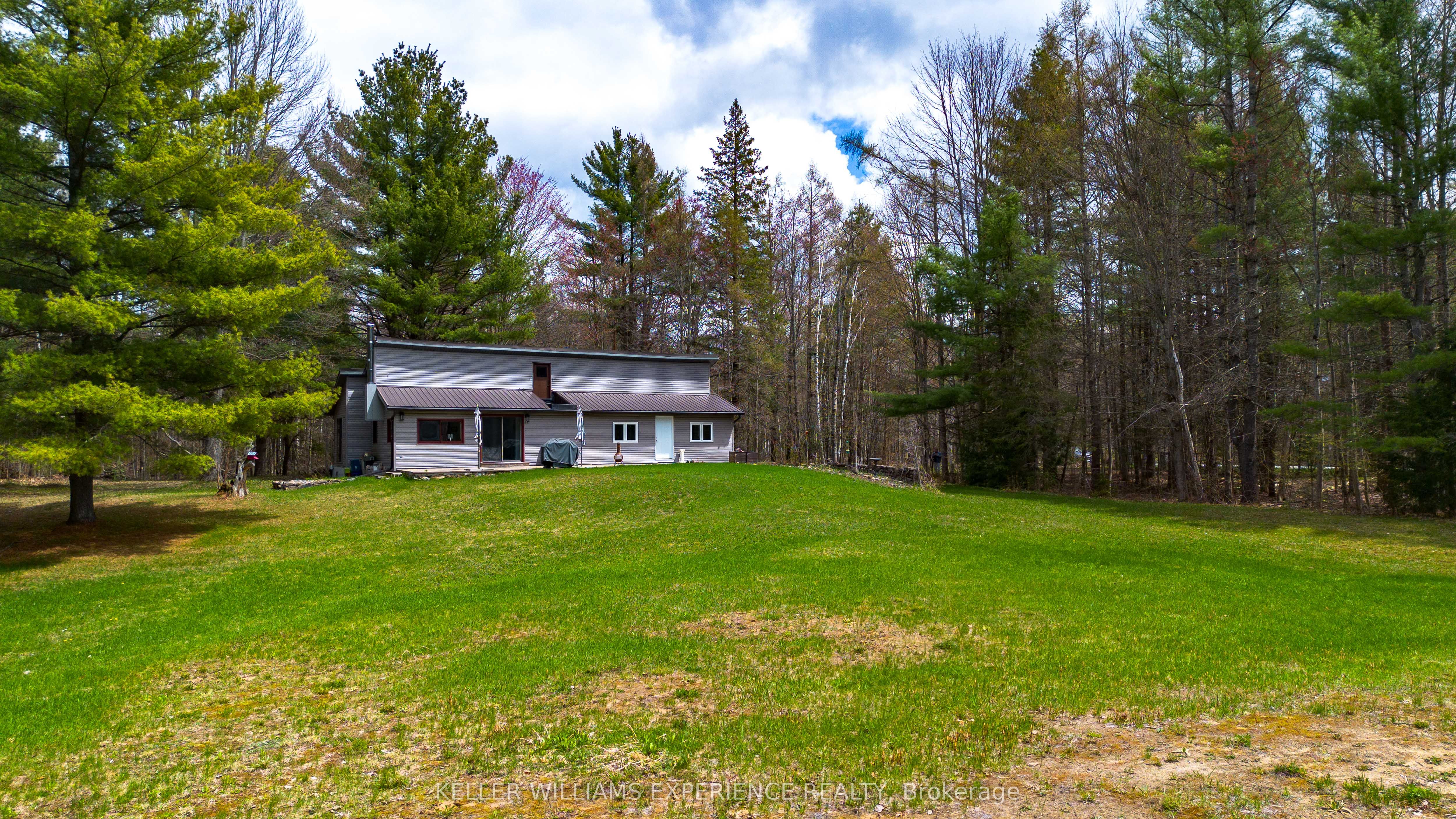 7390 Sadowa Road Property Photo 1