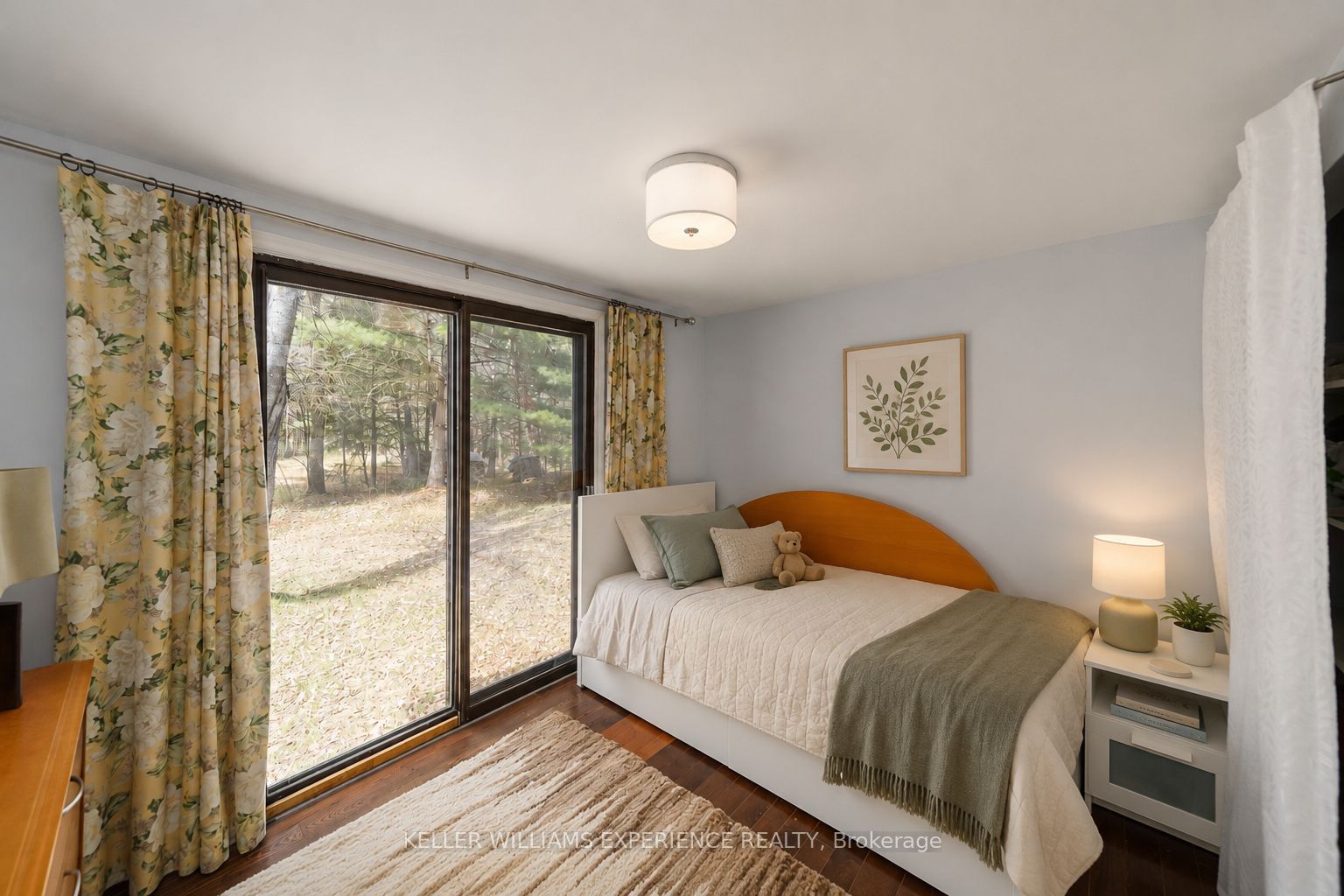 7390 Sadowa Road Property Photo 11