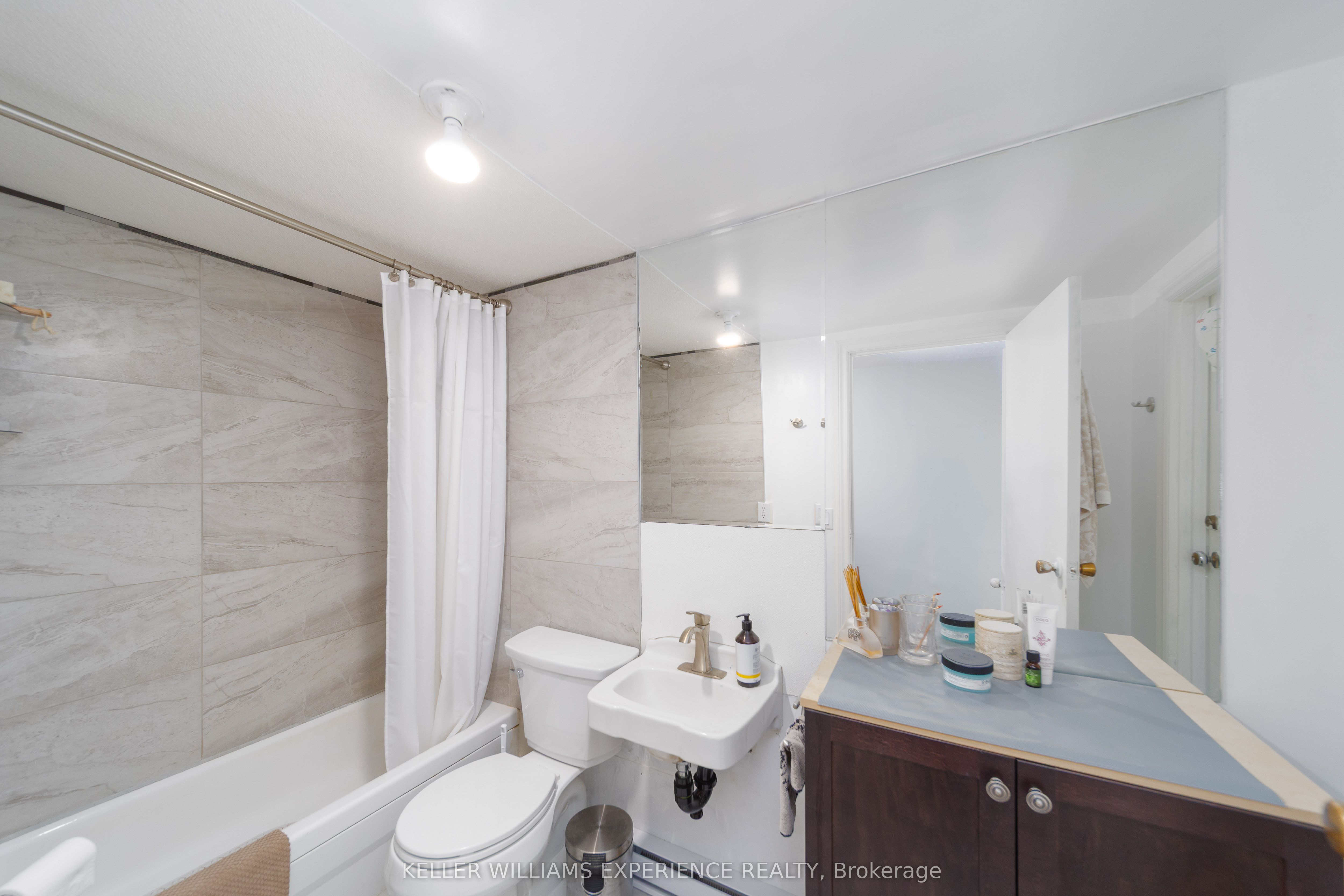 7390 Sadowa Road Property Photo 15