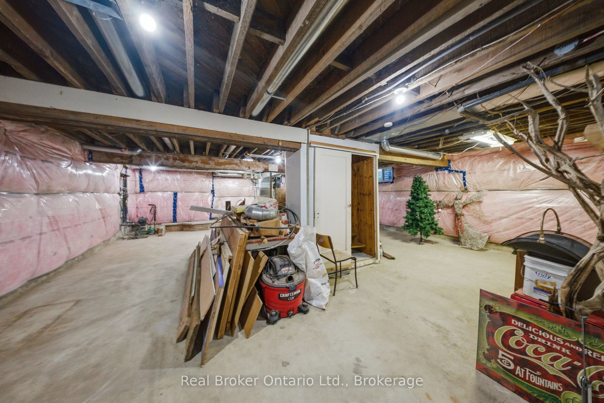 800 Tremaine Avenue S Property Photo 36