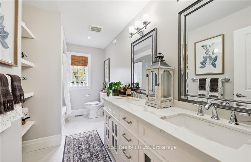 2073 Maplewood Road Property Photo 26