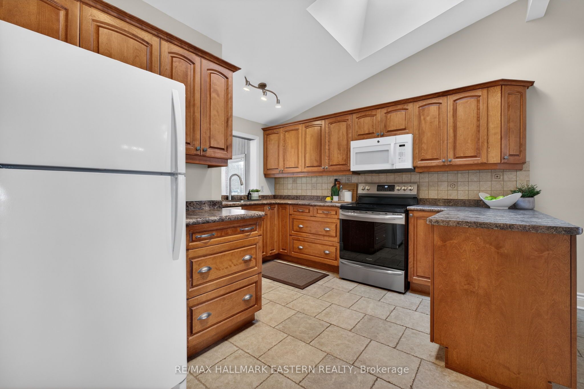 101 Westview Drive Property Photo 15