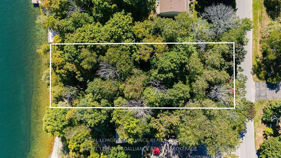 40 Riverside Drive Property Photo 8
