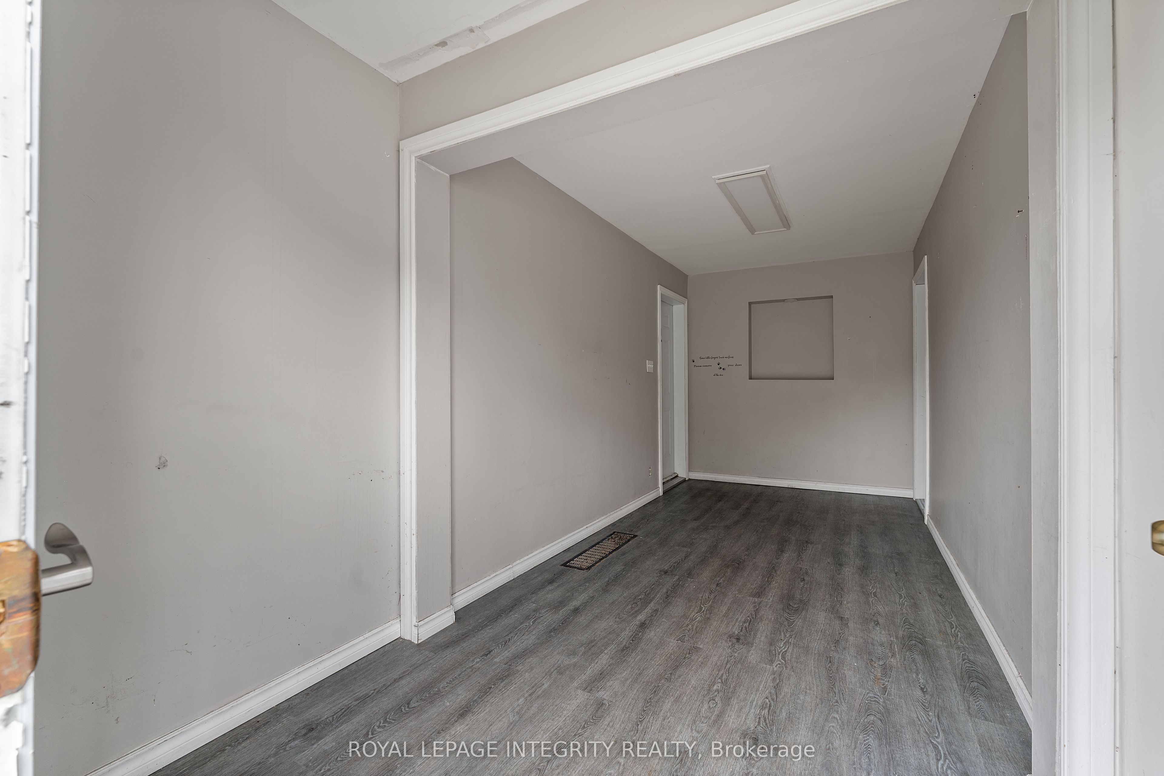 3823 Drouin Road Property Photo 4