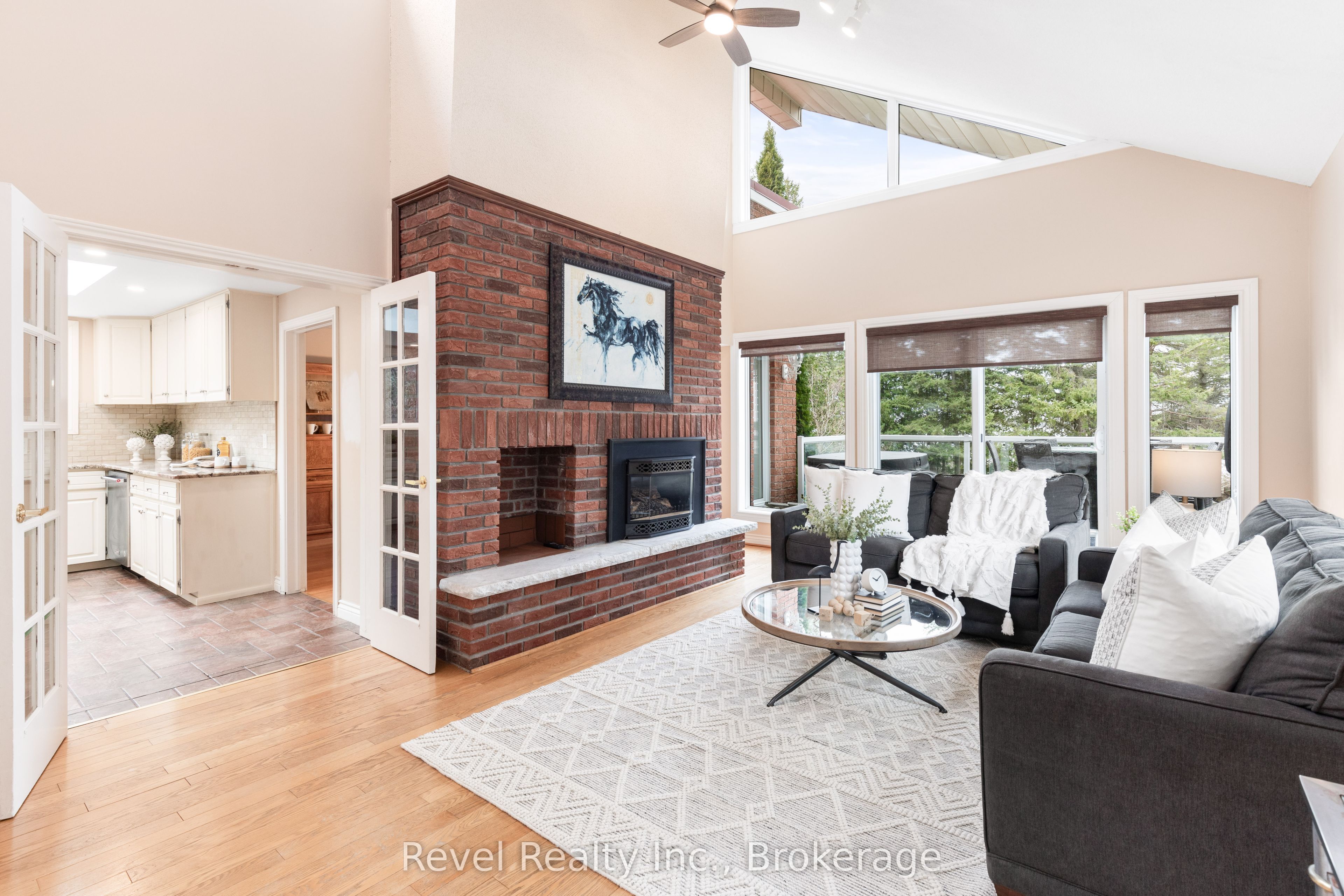 27 Cedar Crescent Property Photo 6