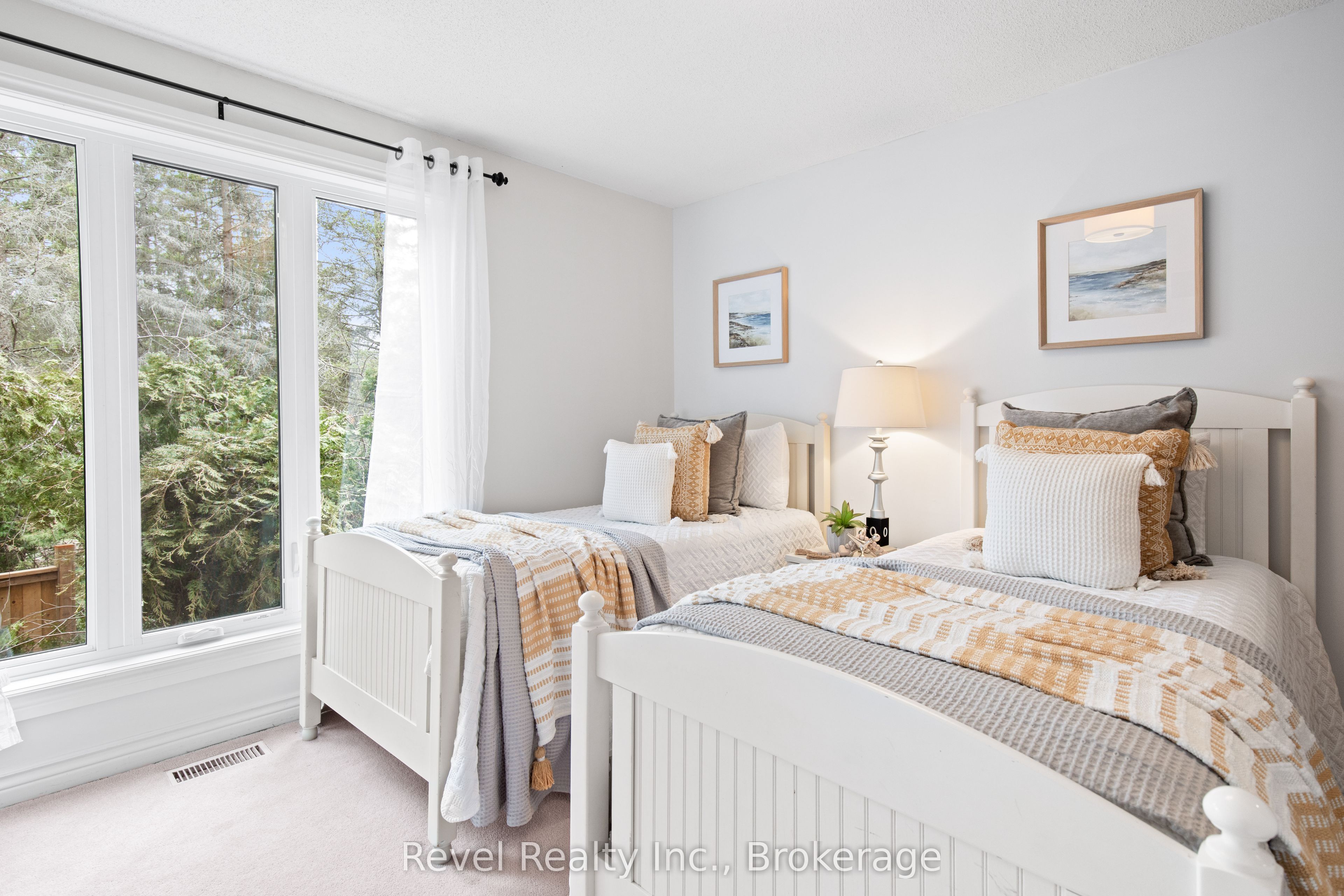 27 Cedar Crescent Property Photo 20
