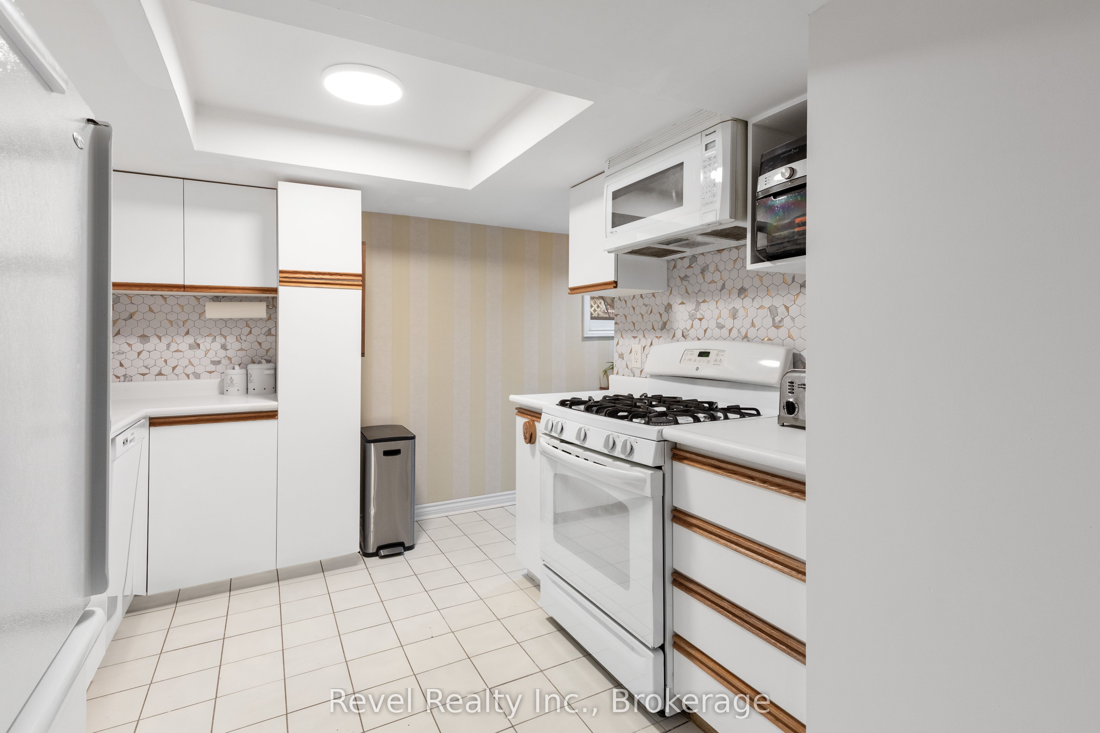 27 Cedar Crescent Property Photo 35