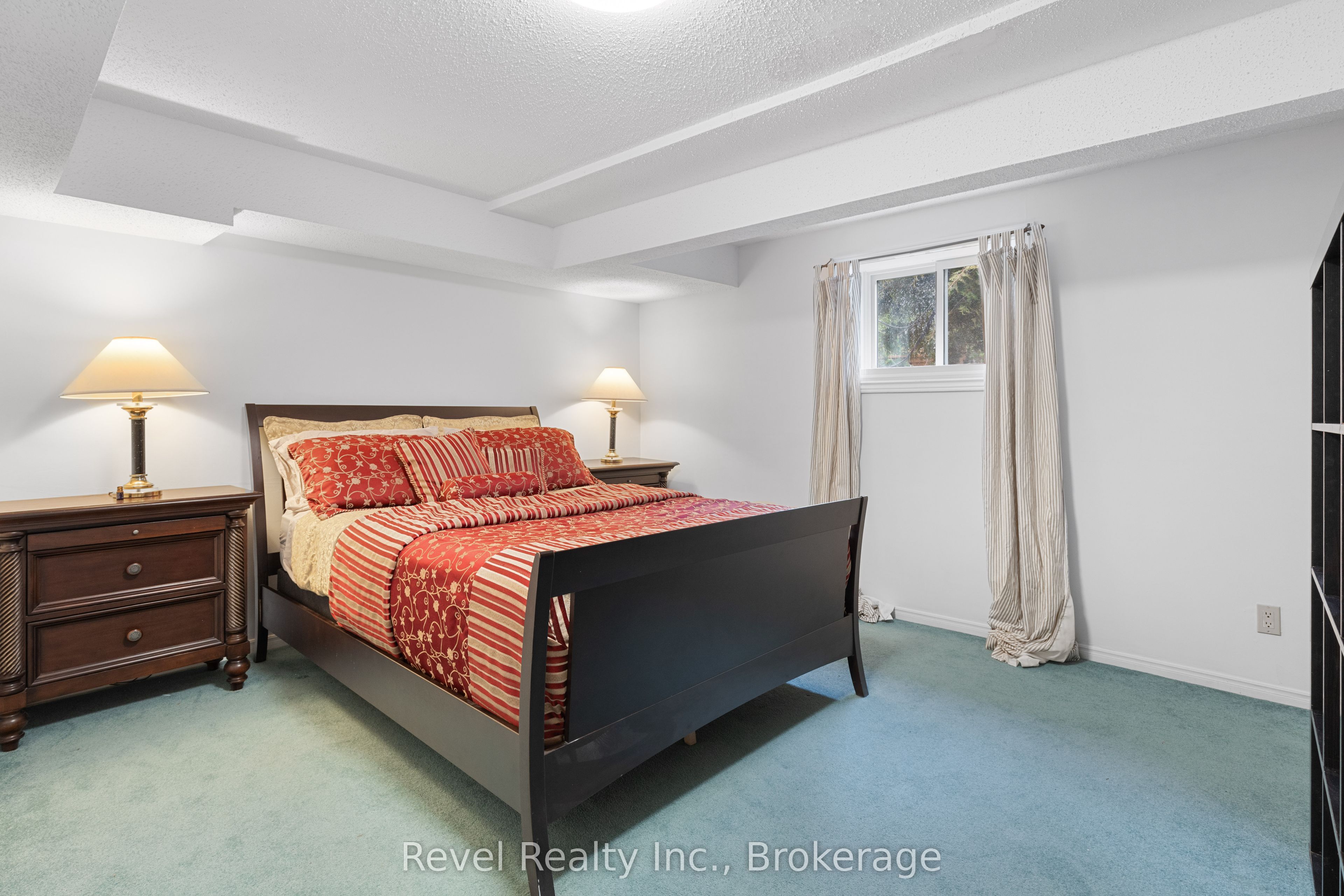 27 Cedar Crescent Property Photo 37