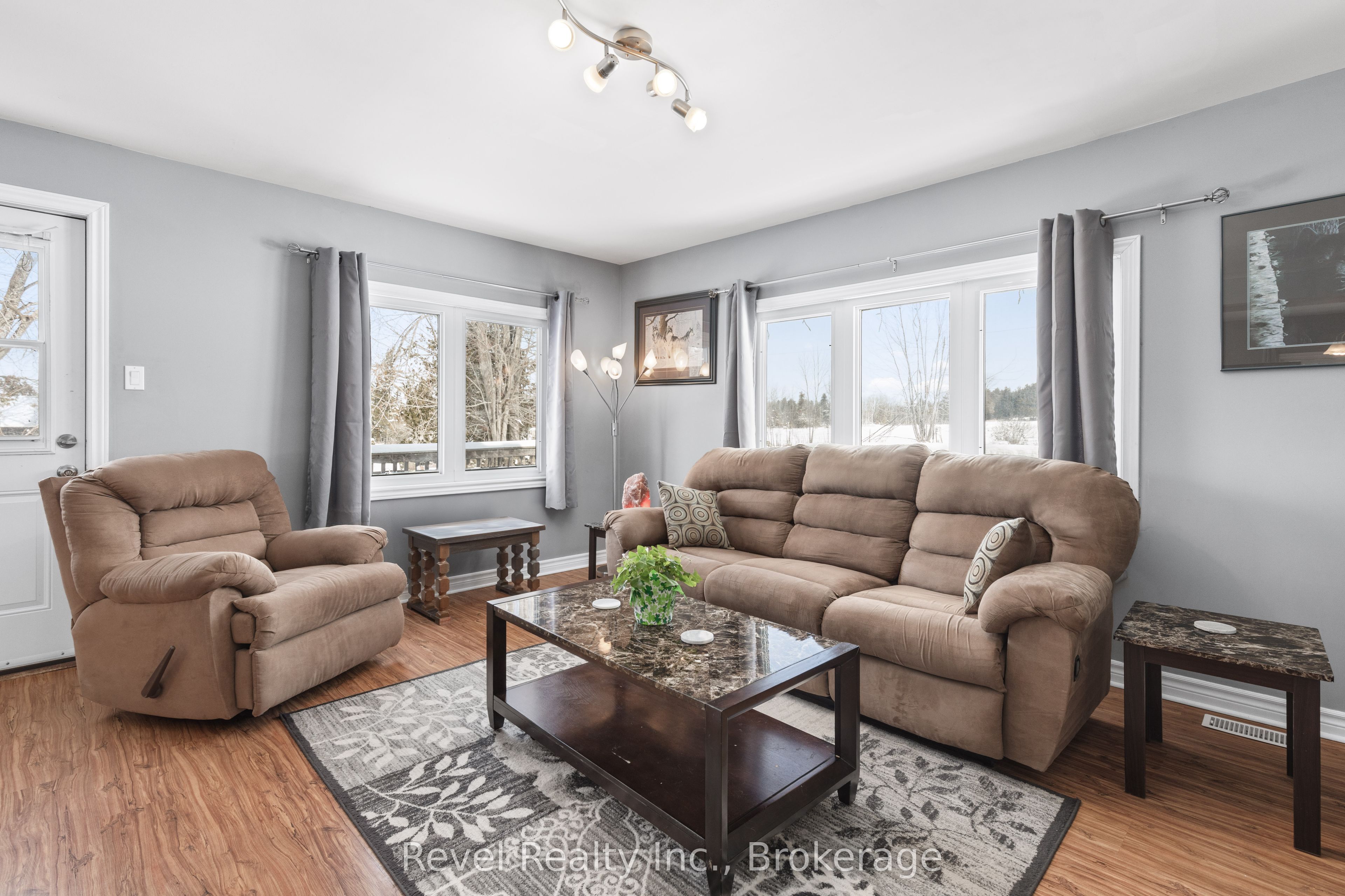 1393 Killarney Bay Road Property Photo 13