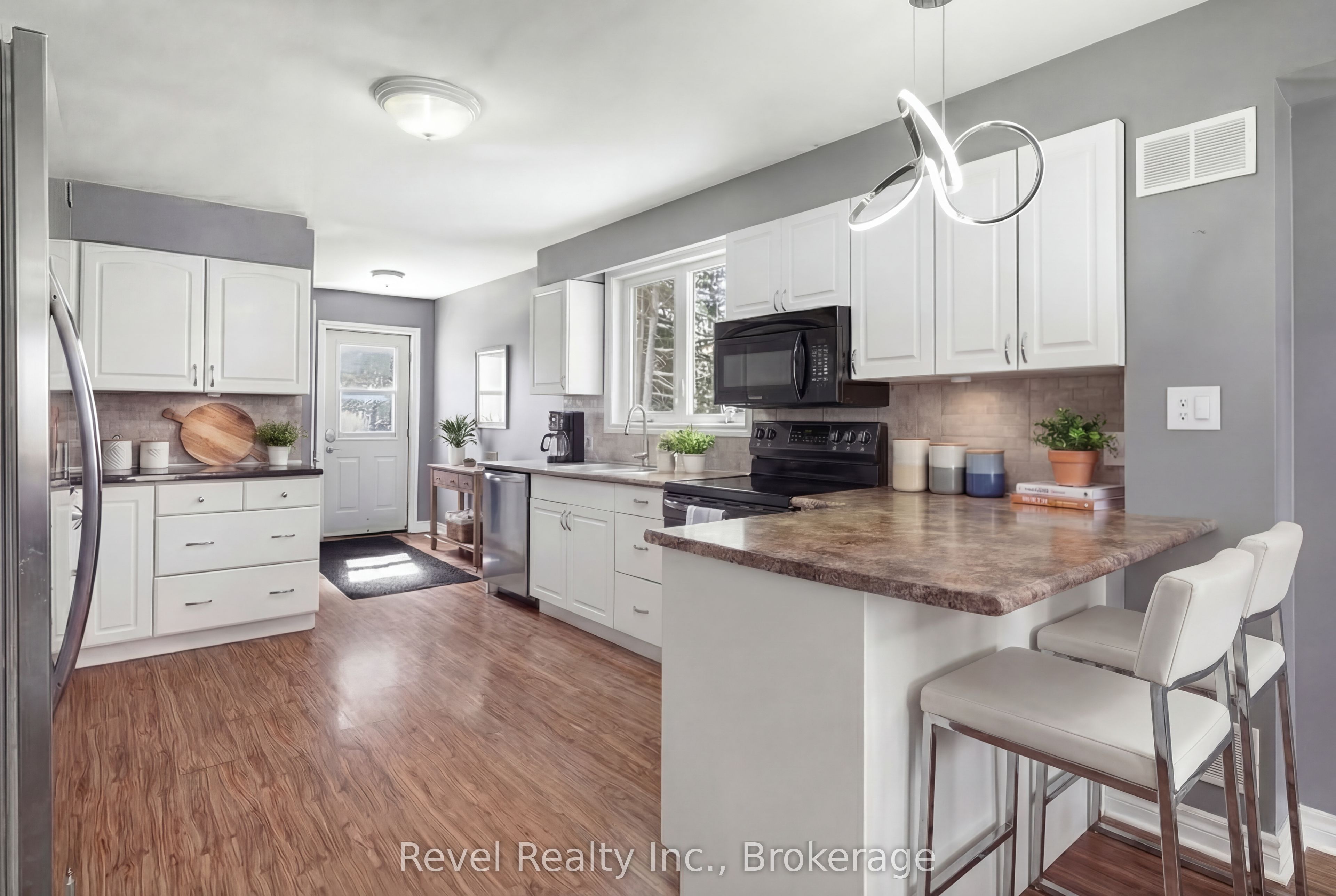 1393 Killarney Bay Road Property Photo 18
