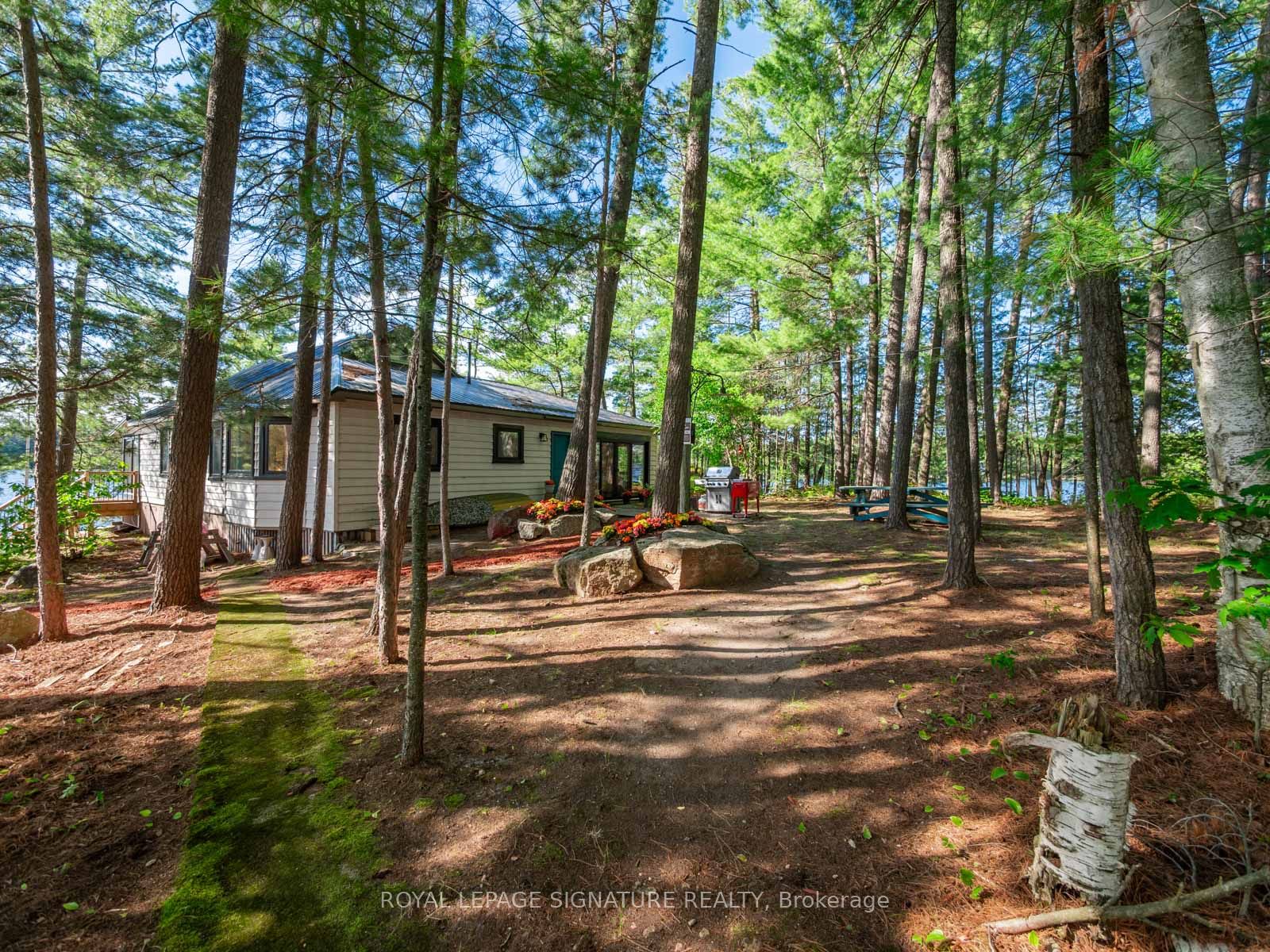 2 Dad's Rest Island Property Photo 34