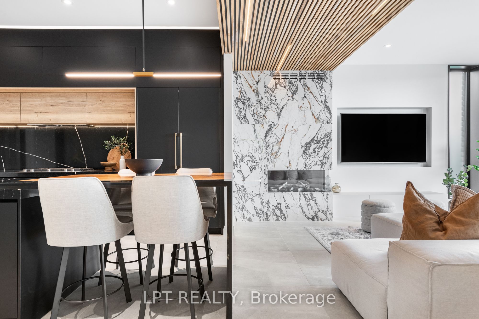 322 Perrier Avenue Property Photo 13