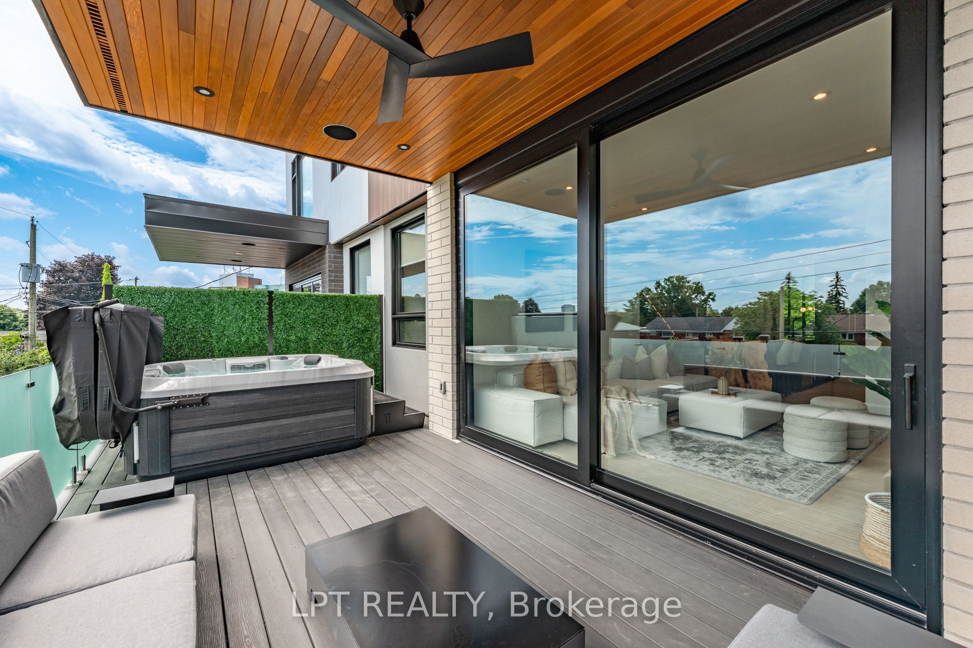 322 Perrier Avenue Property Photo 22