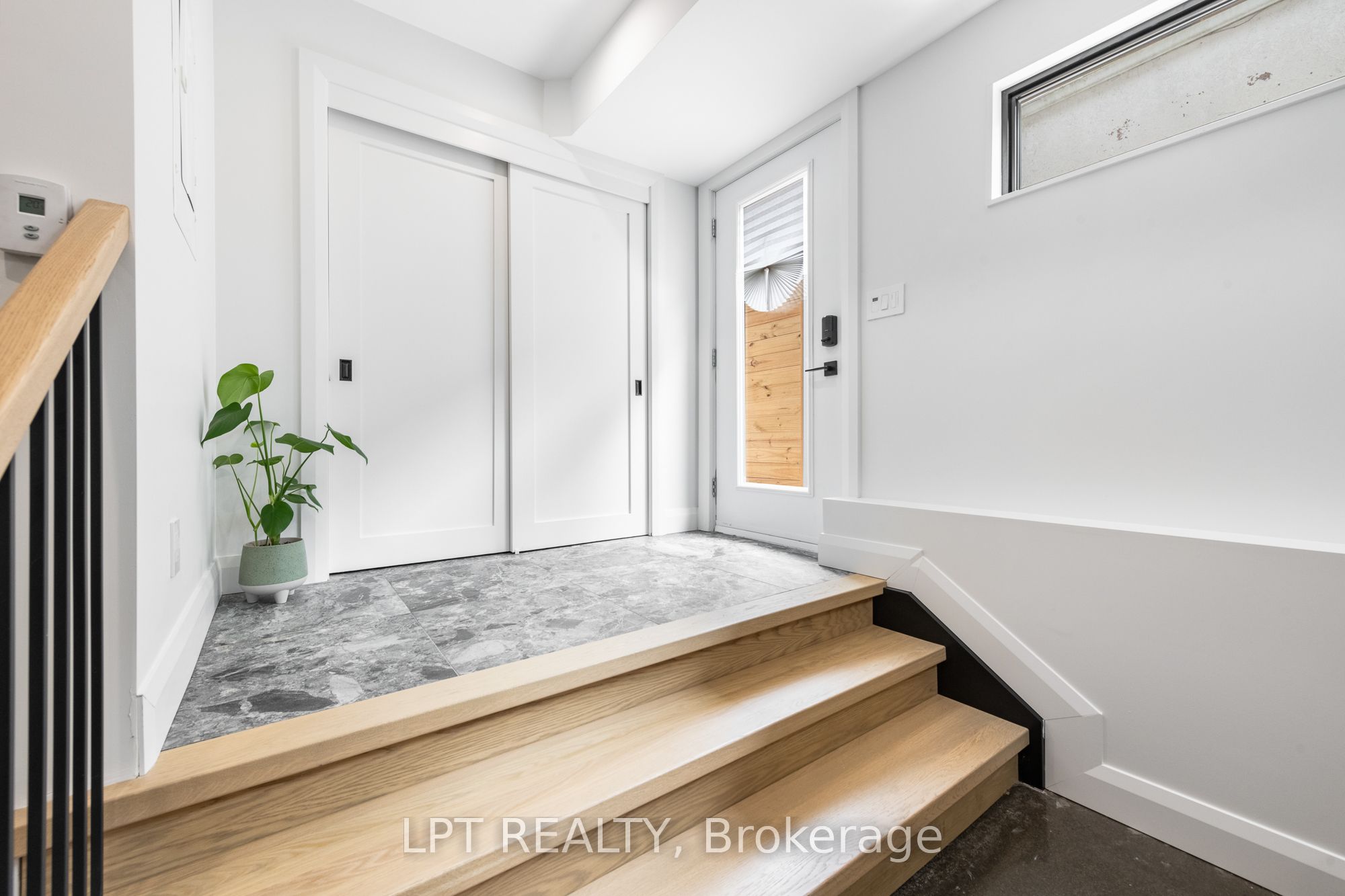 322 Perrier Avenue Property Photo 37