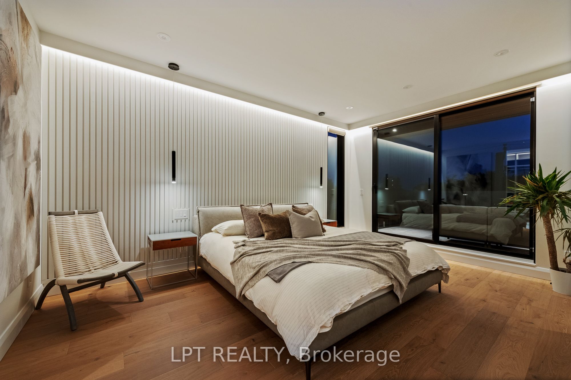 322 Perrier Avenue Property Photo 48
