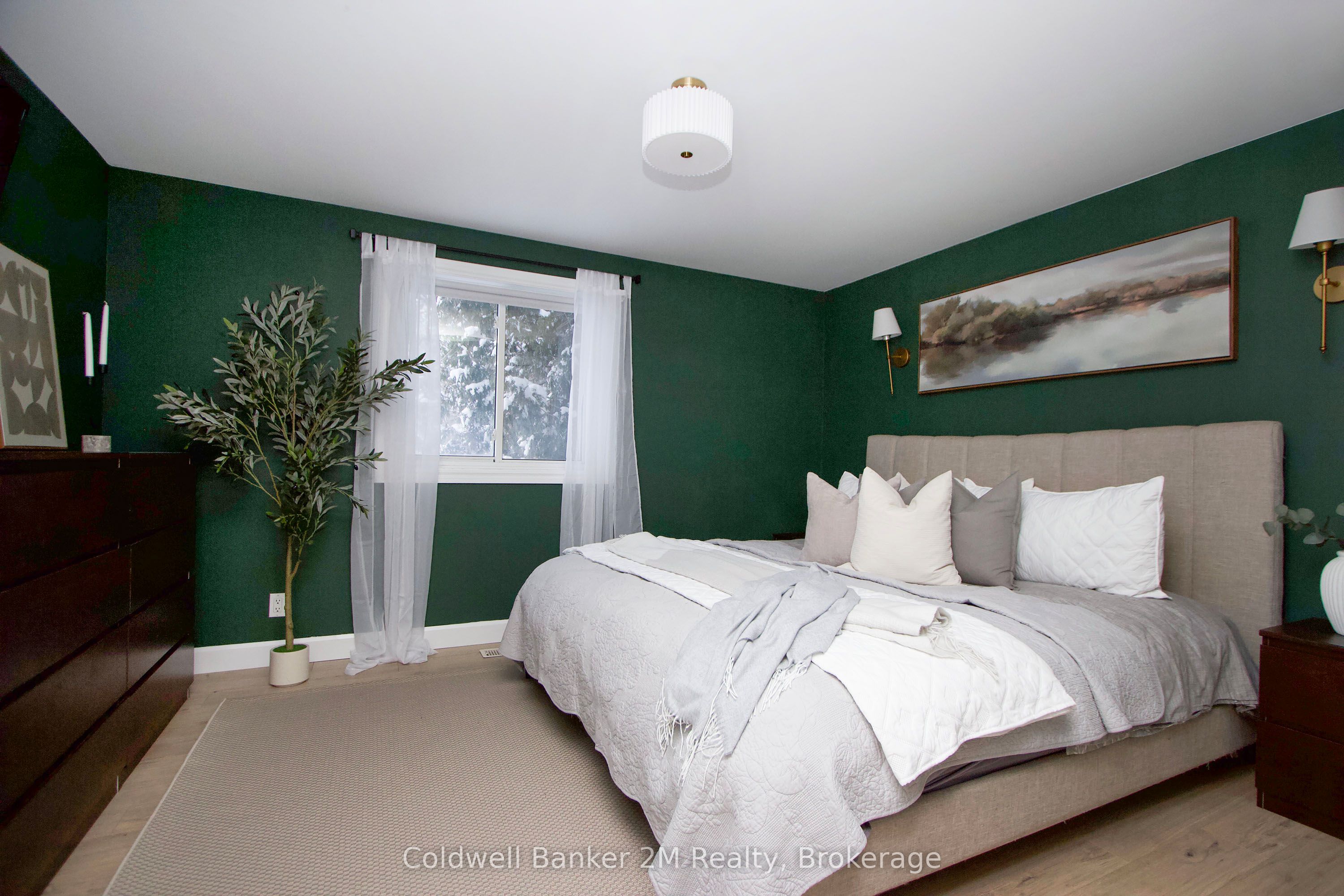 812 Burnham Street Property Photo 17