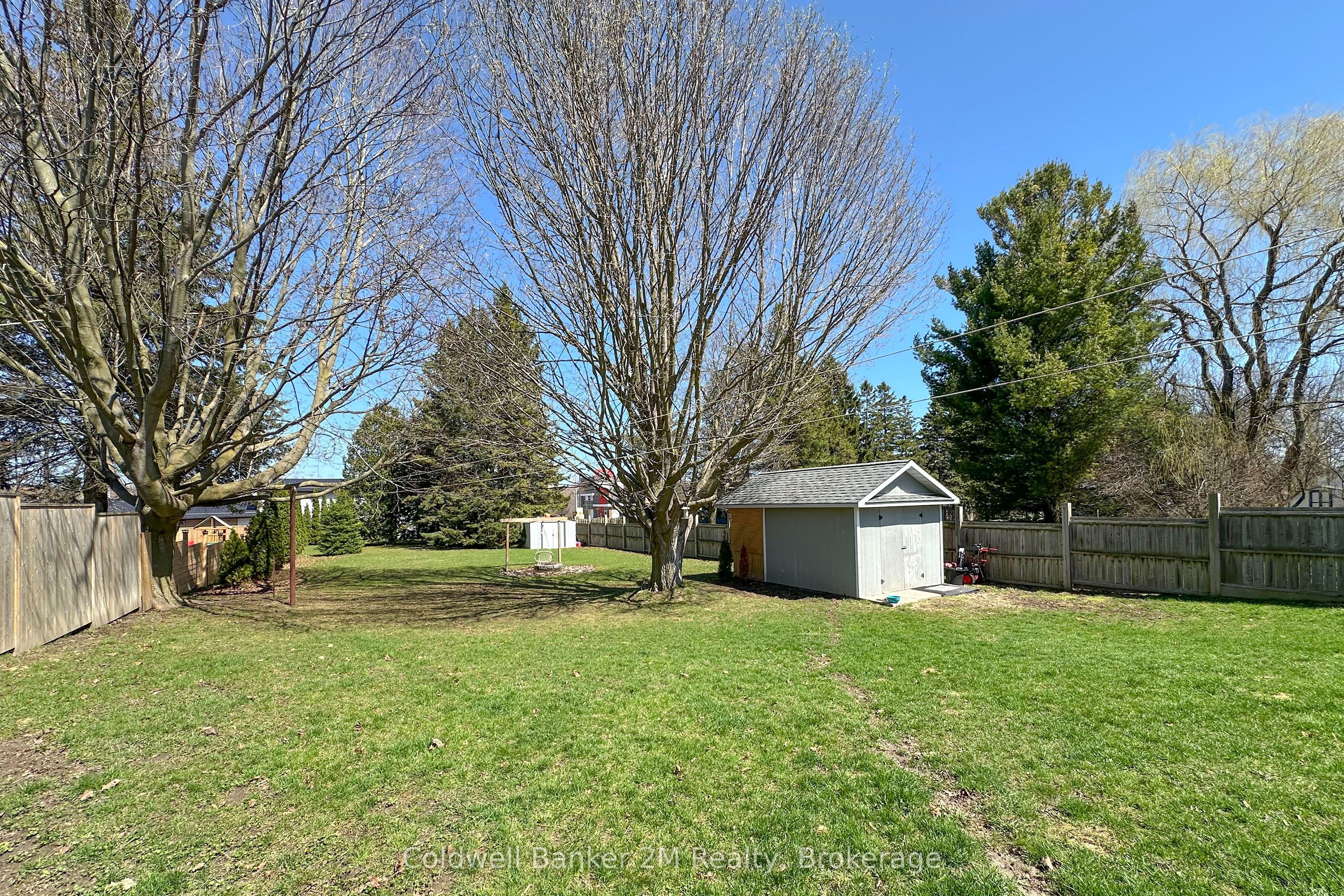 812 Burnham Street Property Photo 37