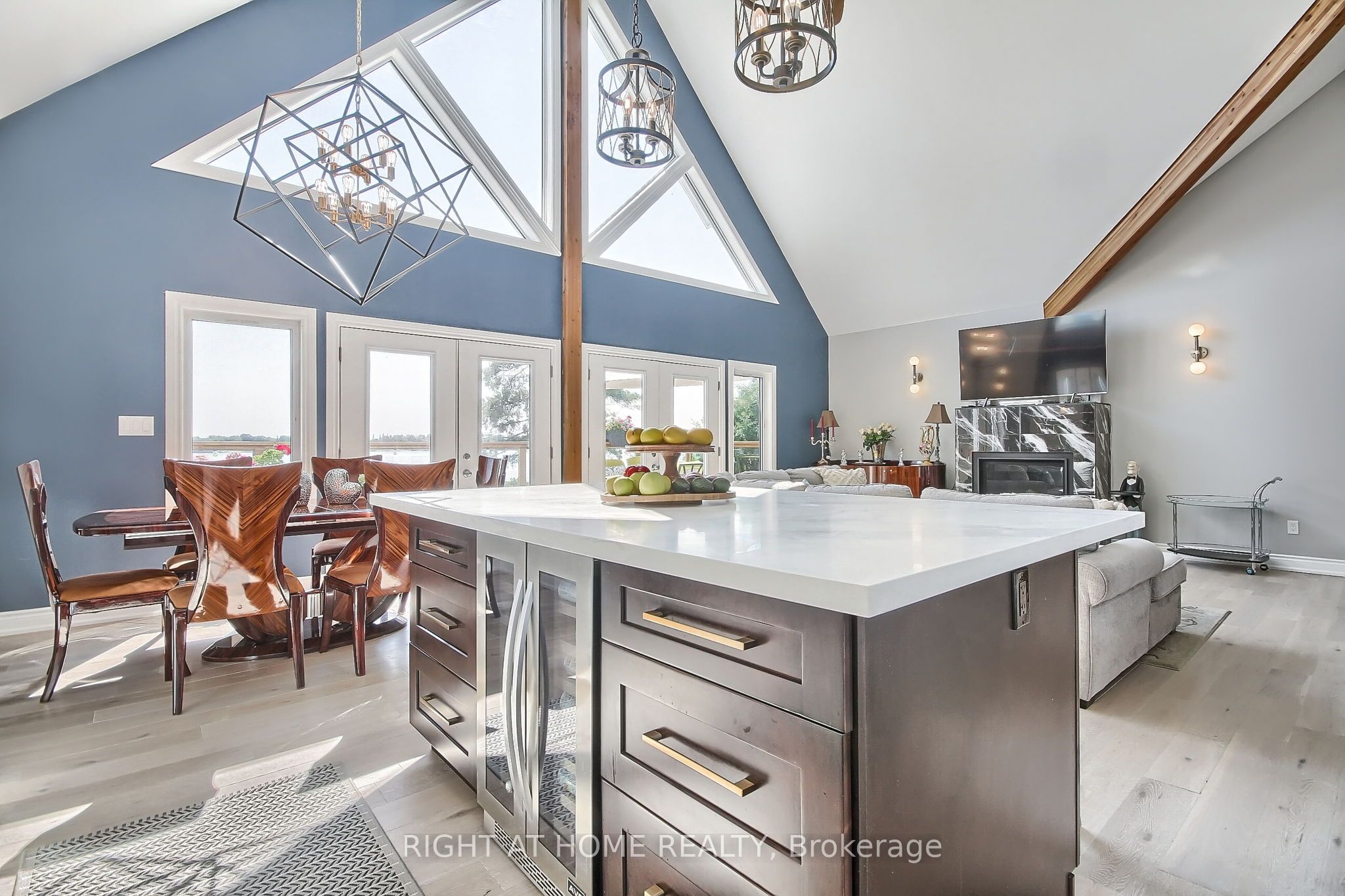 26 Beach Road Property Photo 14
