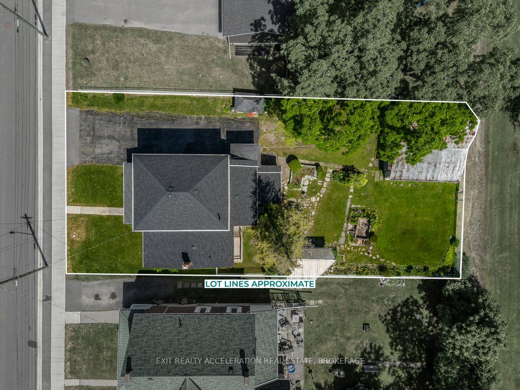 235 East Street Property Photo 45