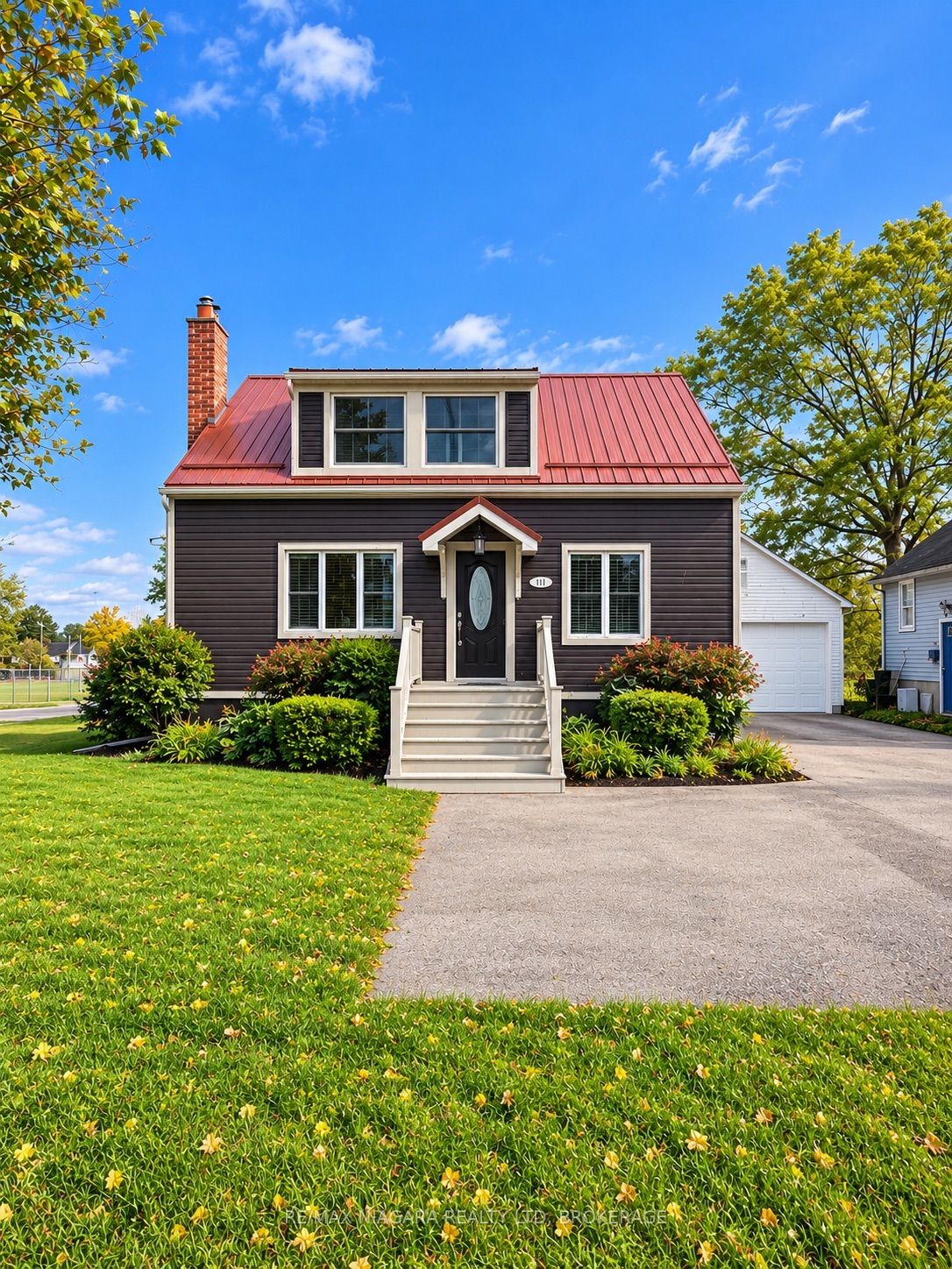 401 Fielden Avenue