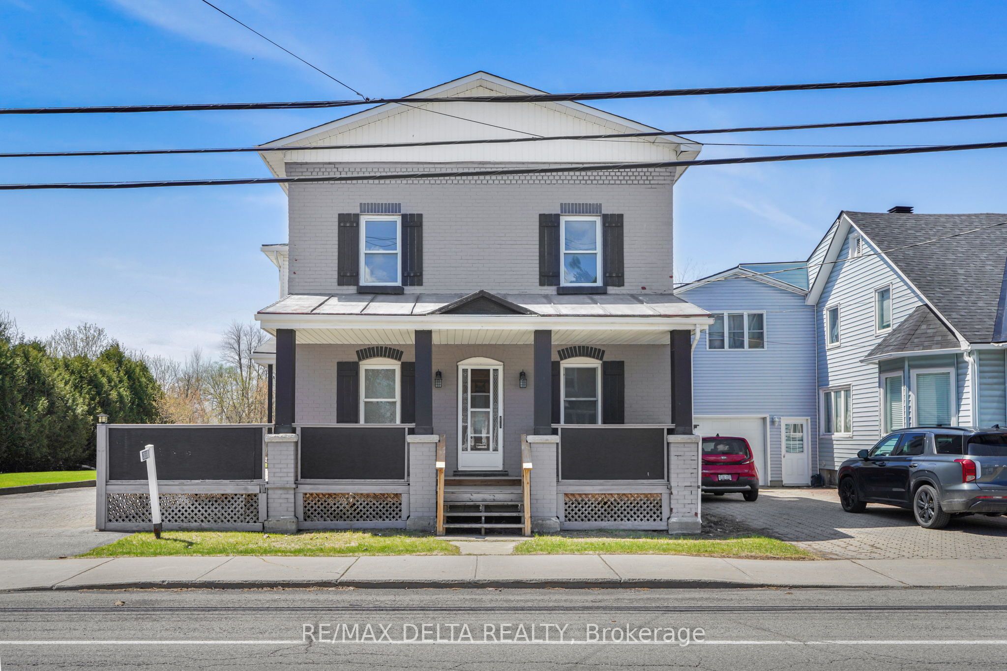 3668 Champlain Street Property Photo 1
