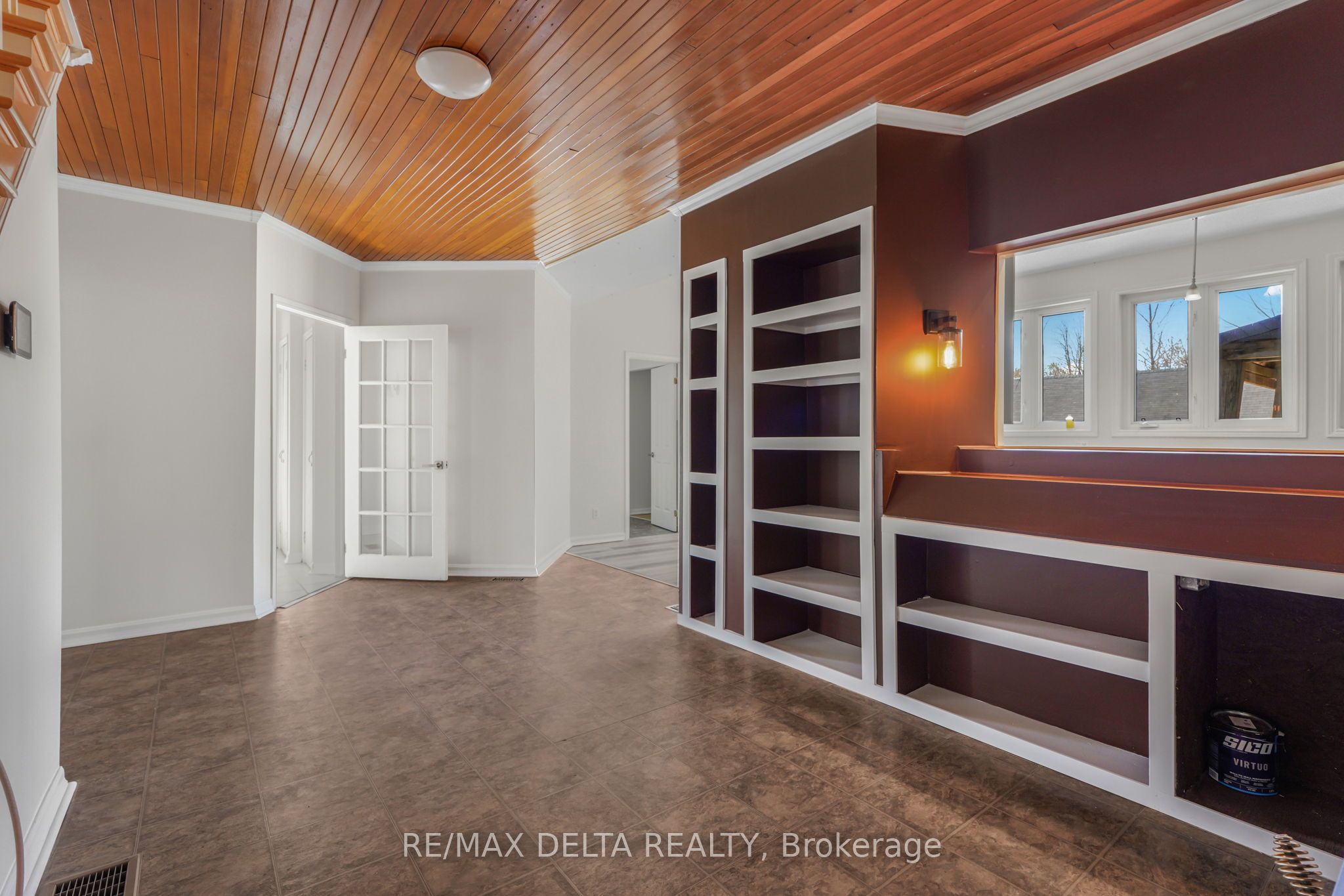 3668 Champlain Street Property Photo 15