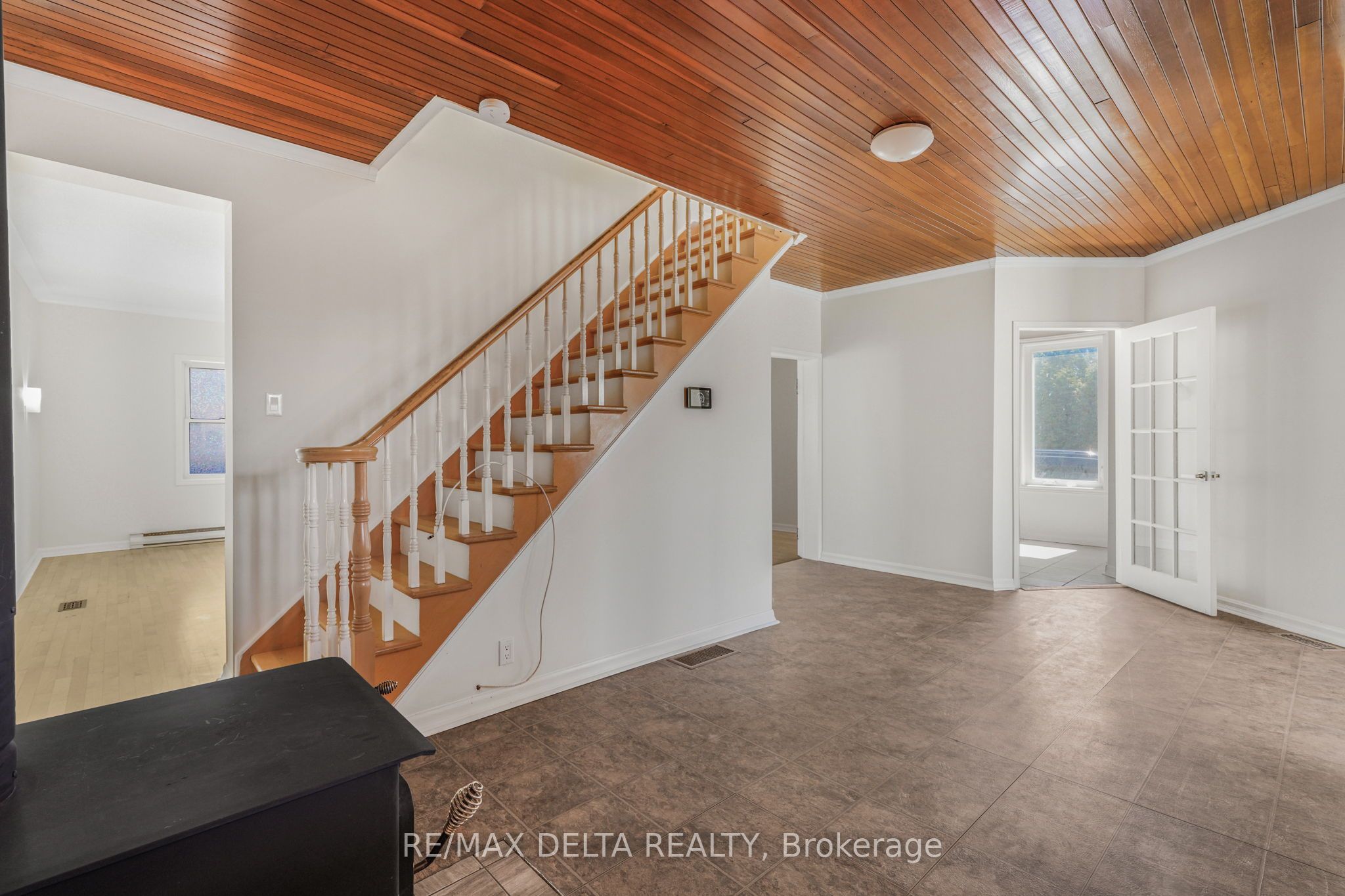 3668 Champlain Street Property Photo 16