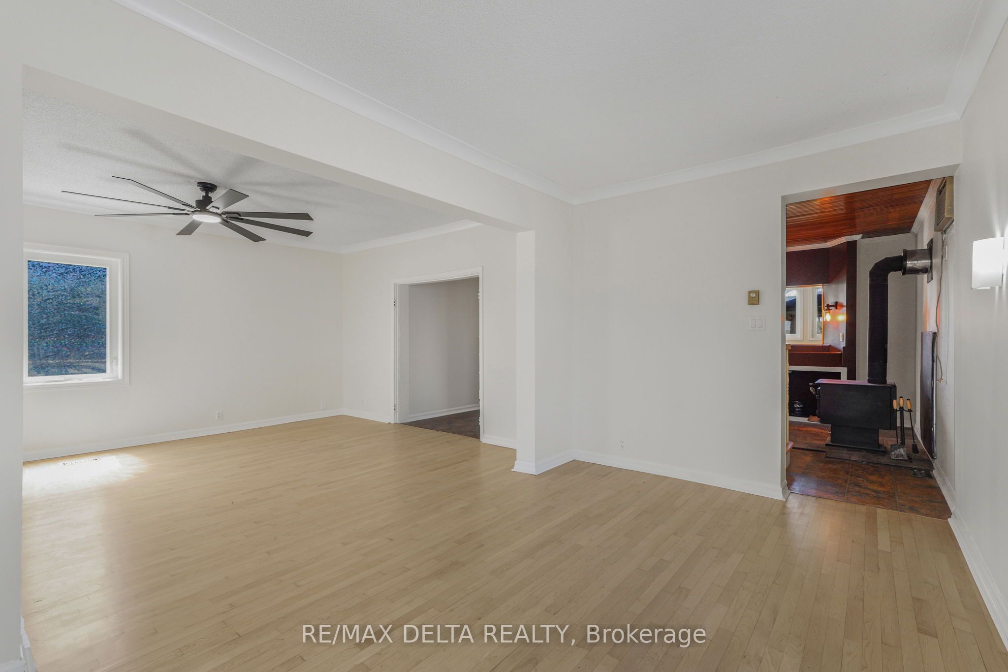 3668 Champlain Street Property Photo 17