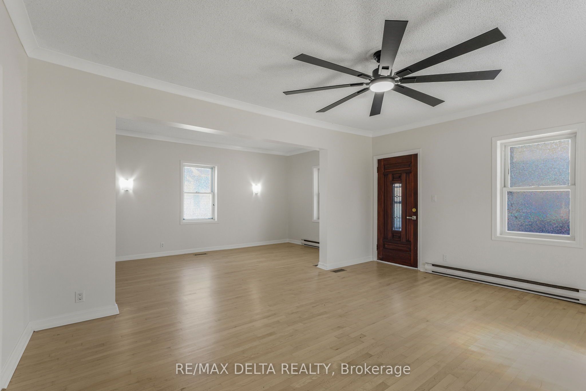 3668 Champlain Street Property Photo 19