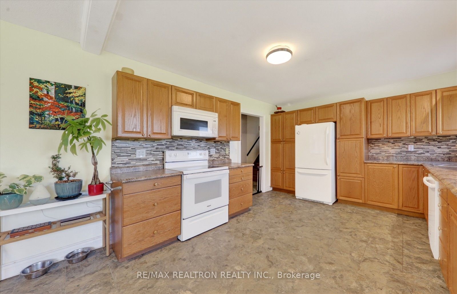 20 Valley View Drive Property Photo 6