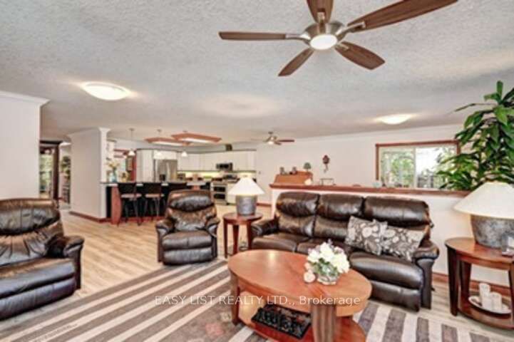527 River Road Property Photo 28