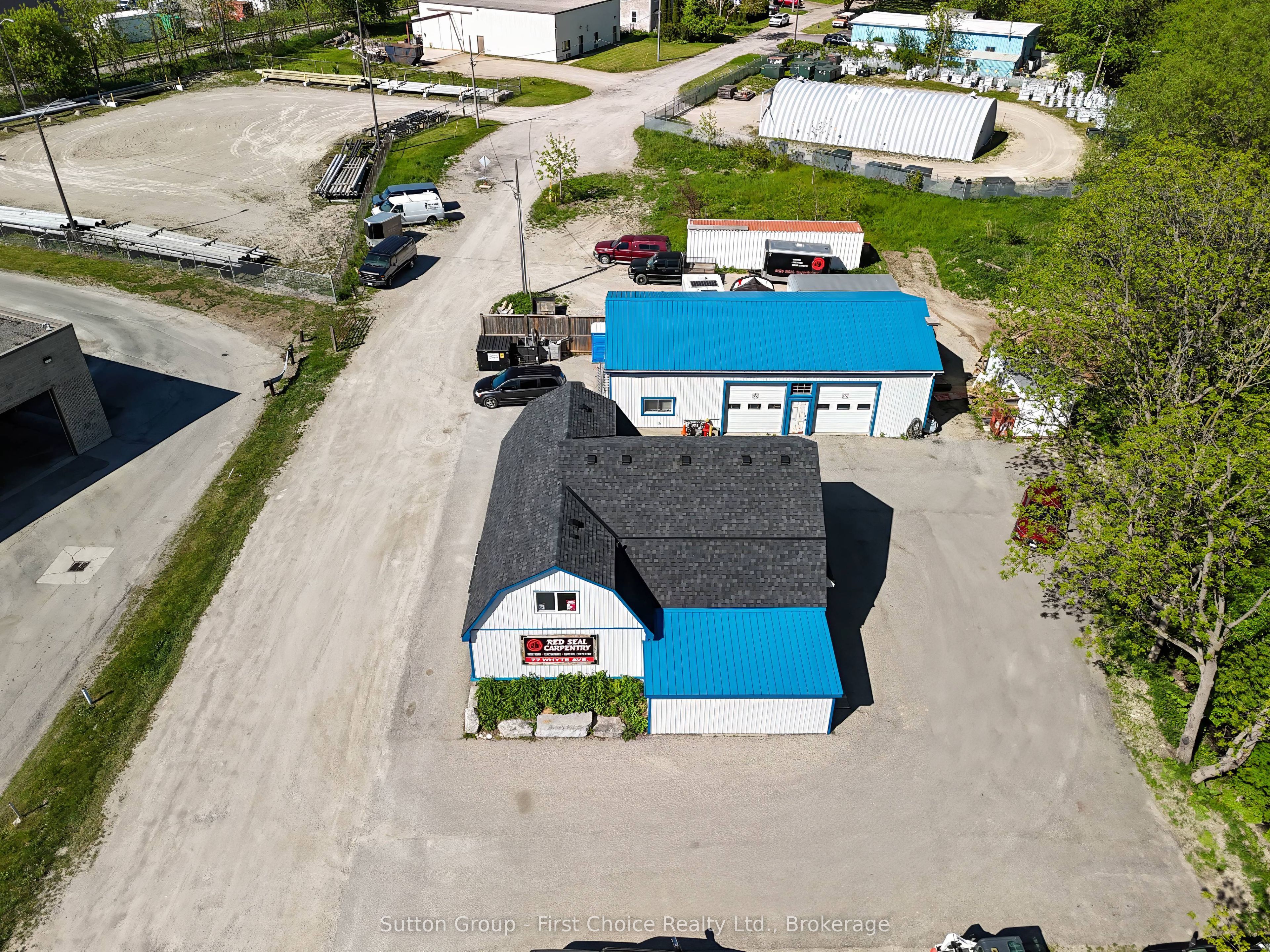 77 Whyte Avenue Property Photo 11