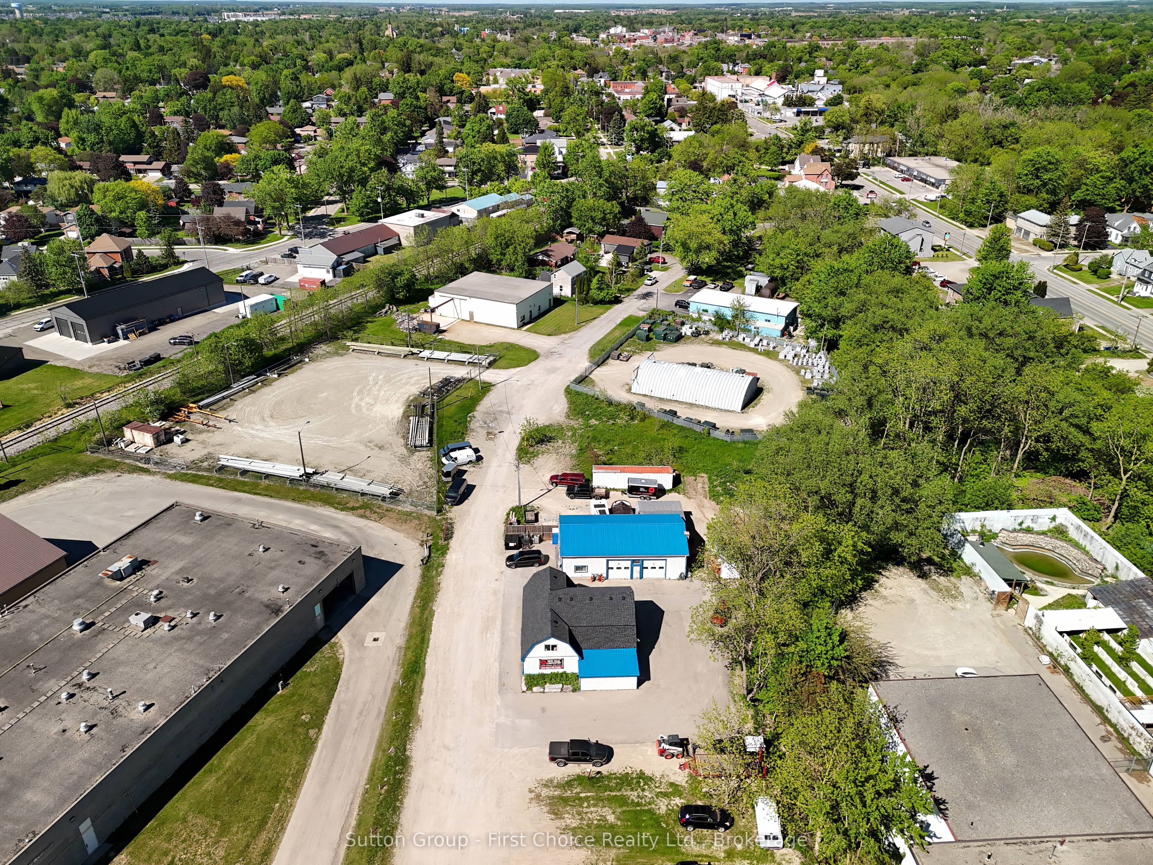 77 Whyte Avenue Property Photo 21