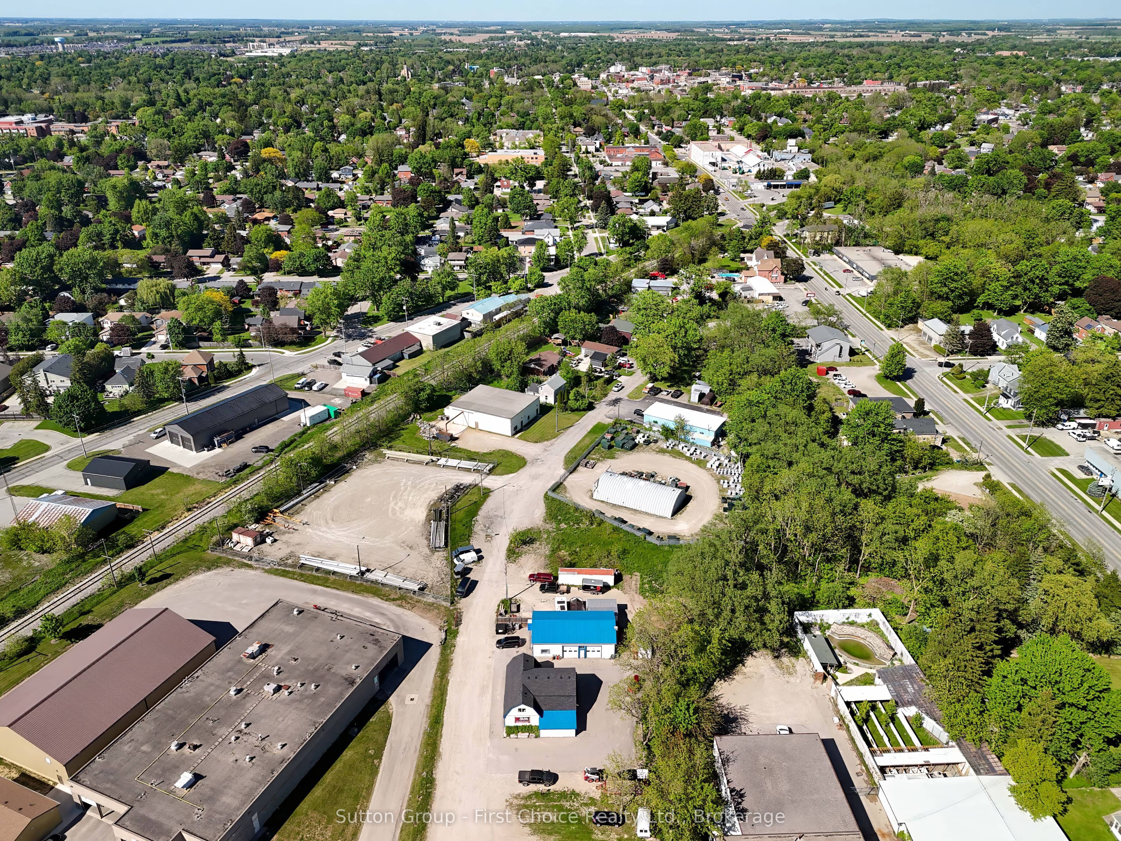77 Whyte Avenue Property Photo 24