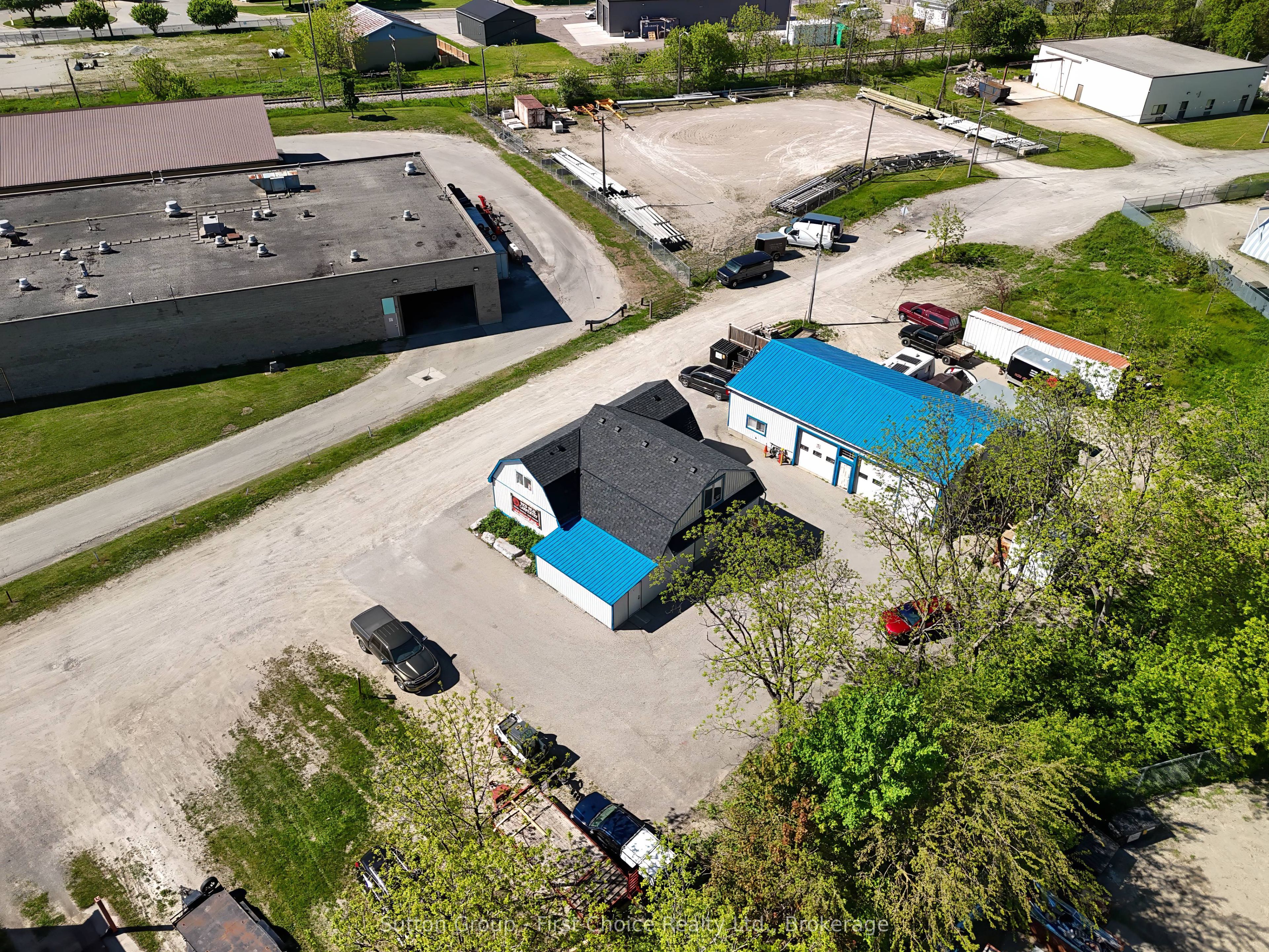 77 Whyte Avenue Property Photo 26