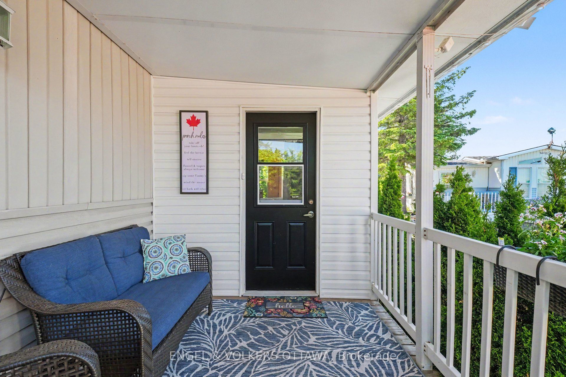 2 Kelly Sand Way Property Photo 3