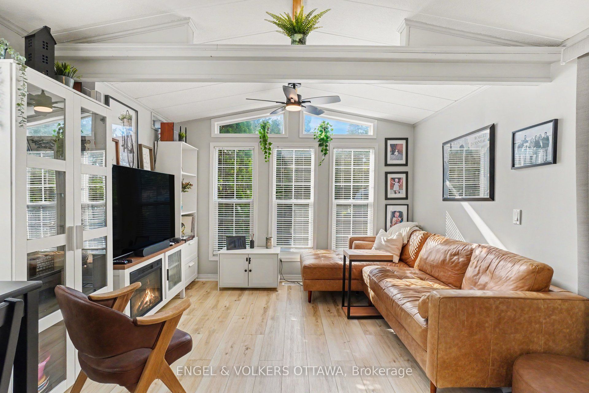 2 Kelly Sand Way Property Photo 6