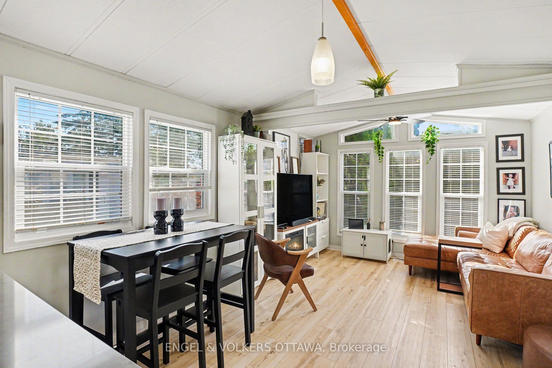 2 Kelly Sand Way Property Photo 12