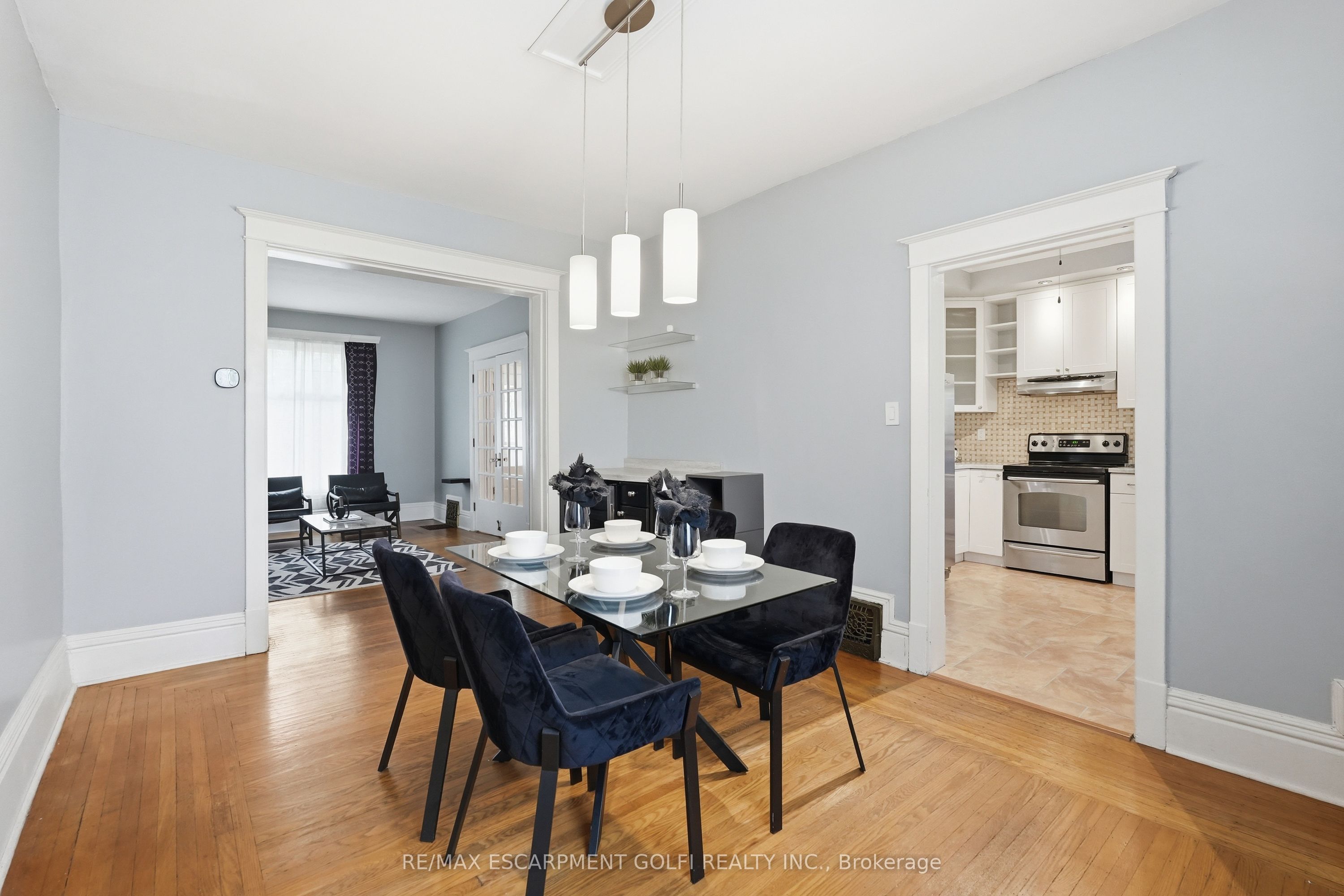 71 Aikman Avenue Property Photo 8