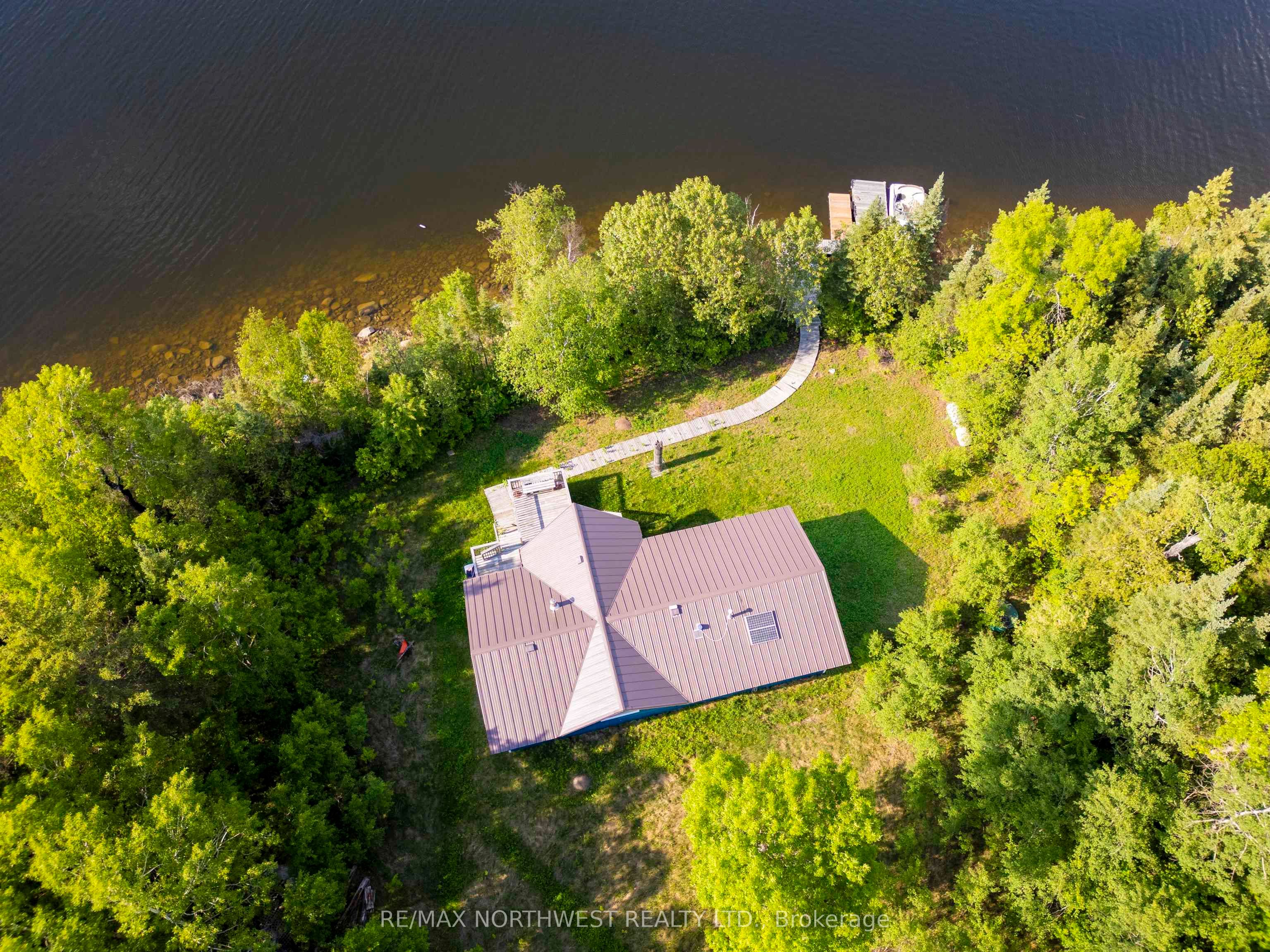 2747 Moore Bay Property Photo 16