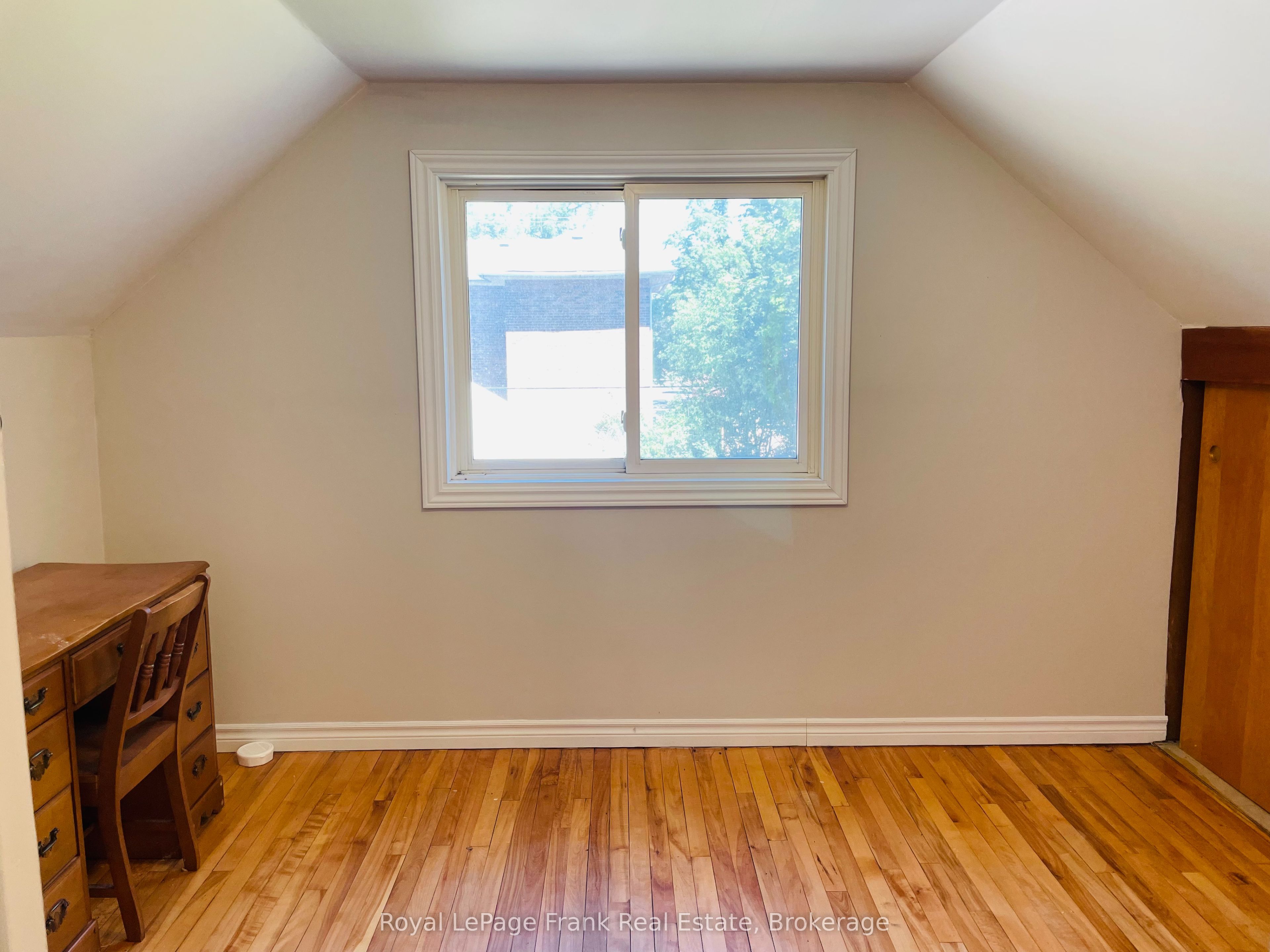 438 Rose Avenue Property Photo 4