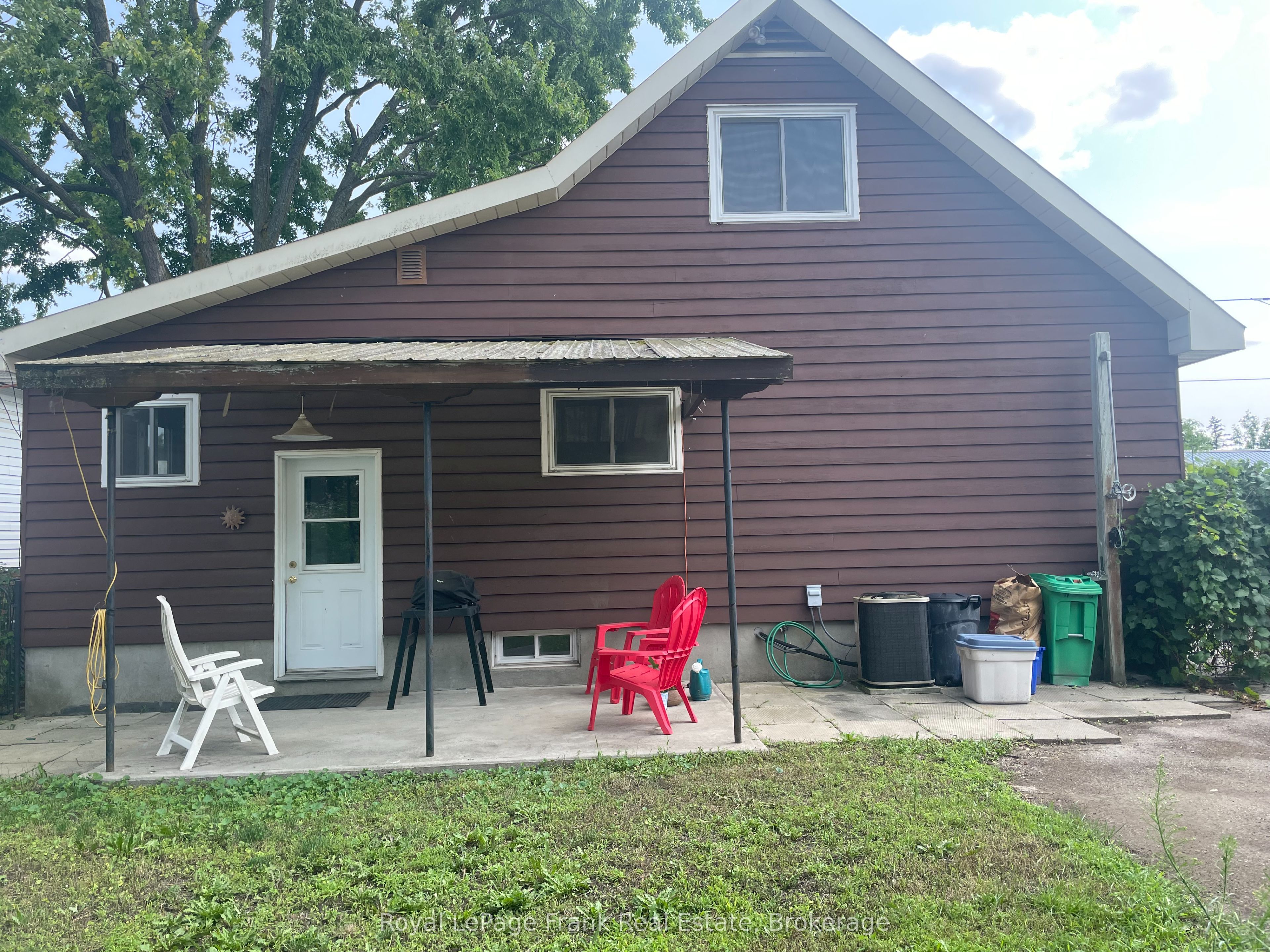 438 Rose Avenue Property Photo 15