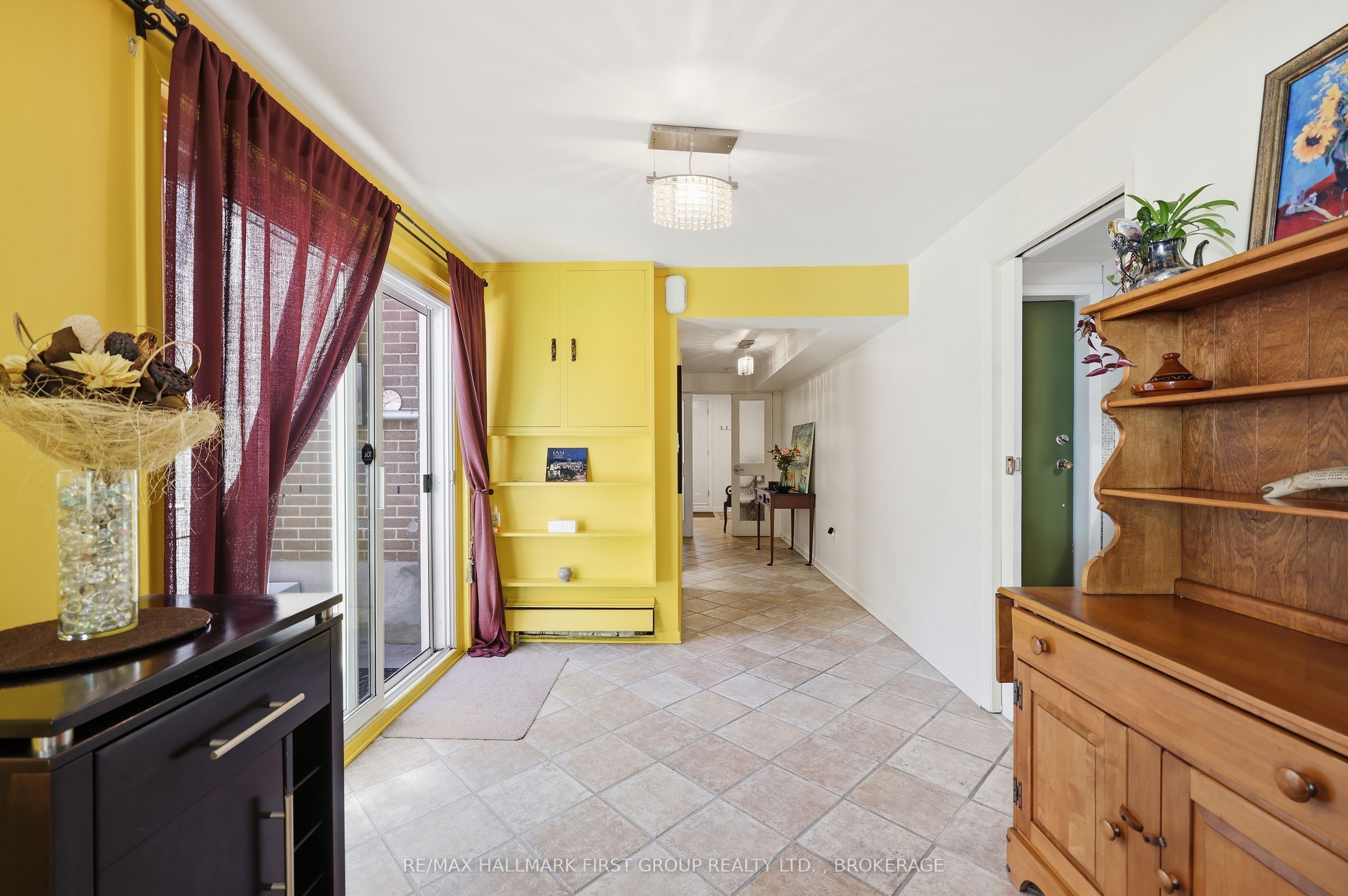 19 Dedrick Drive Property Photo 8