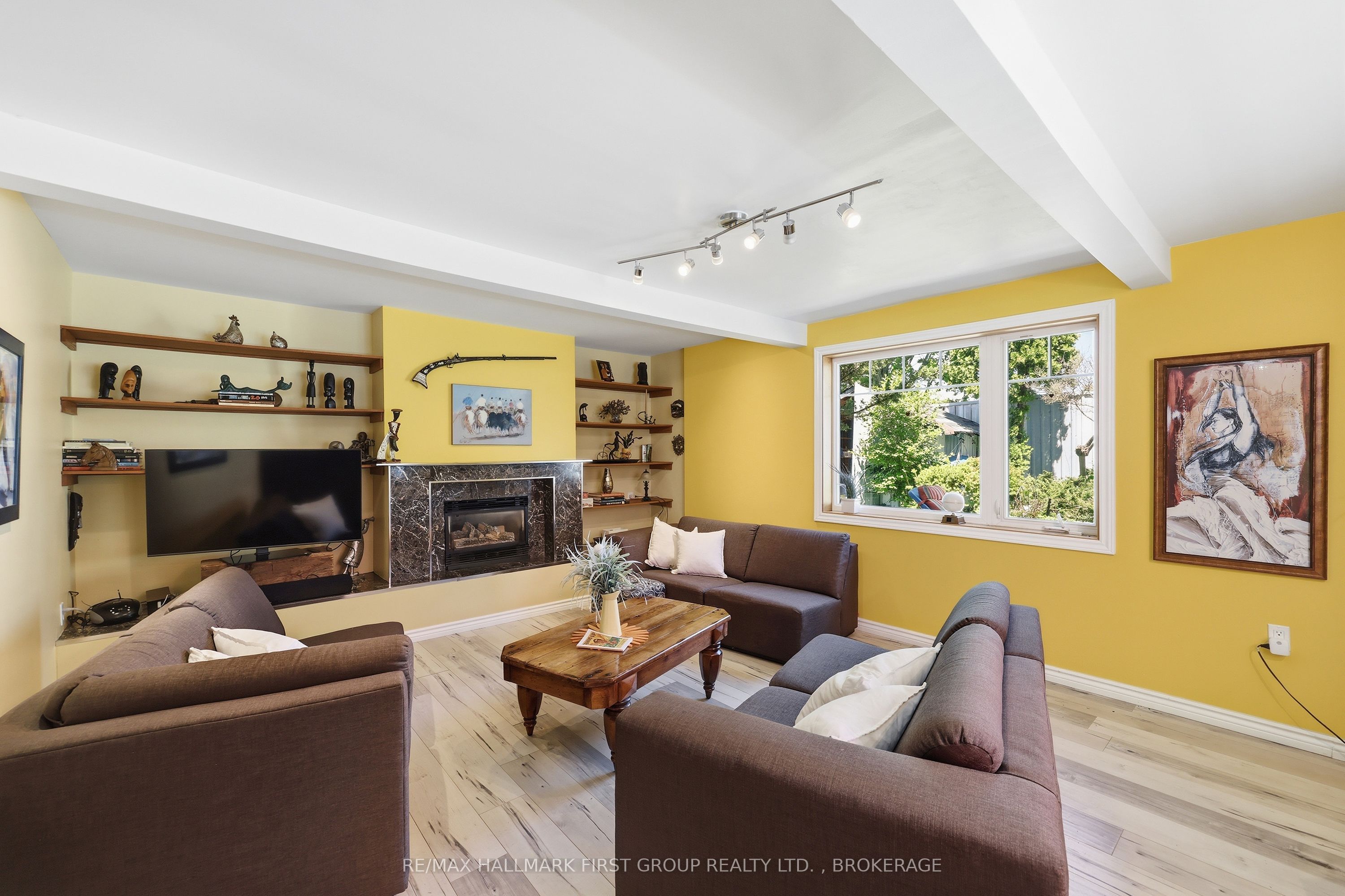 19 Dedrick Drive Property Photo 10